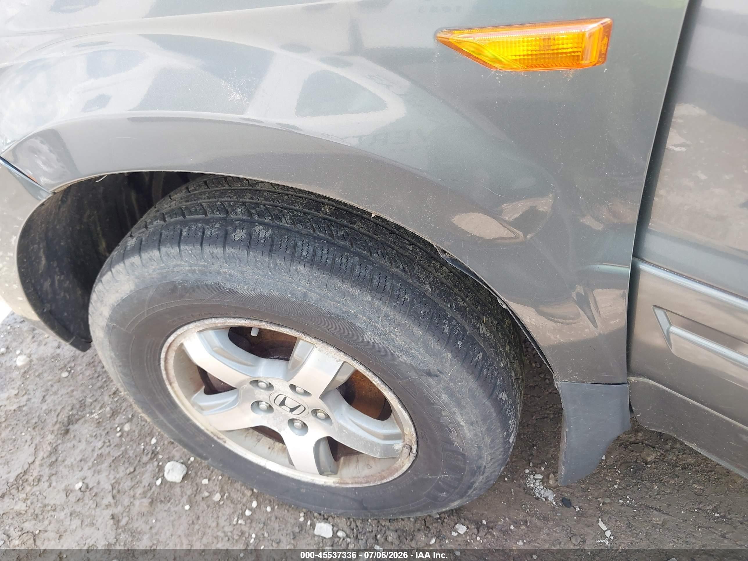 2008 Honda Pilot Se Gray vin: 5FNYF183X8B045661