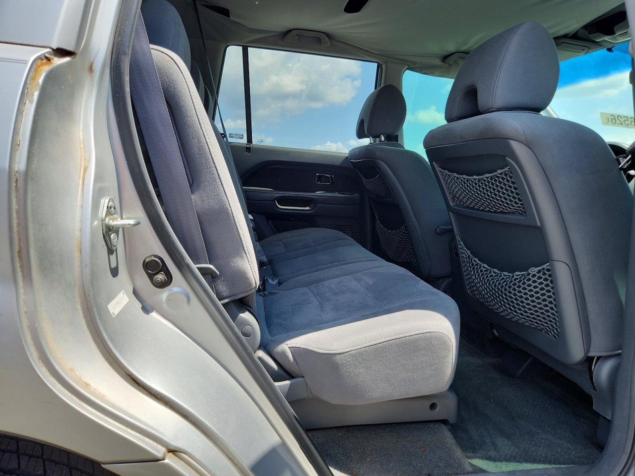 2006 Honda Pilot Ex Silver vin: 5FNYF18406B001495