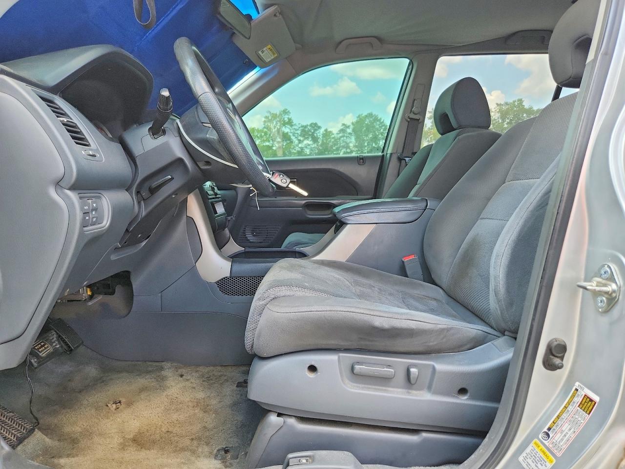 2006 Honda Pilot Ex Silver vin: 5FNYF18406B001495