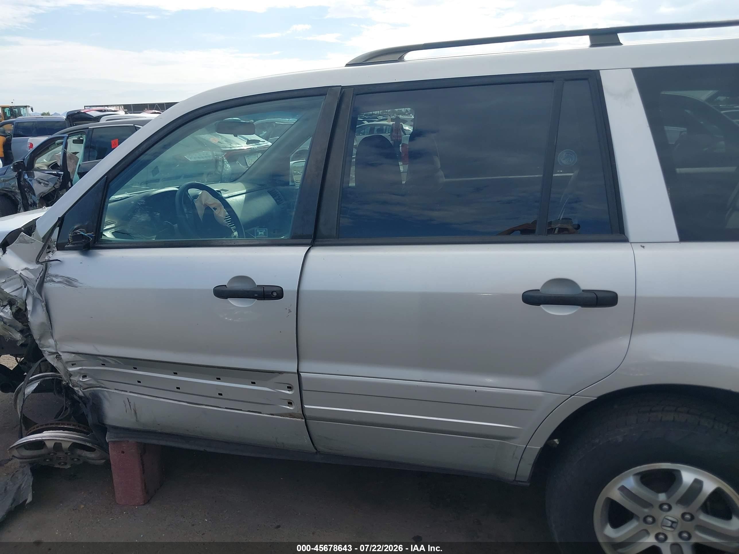 2005 Honda Pilot Ex Silver vin: 5FNYF18425B066766