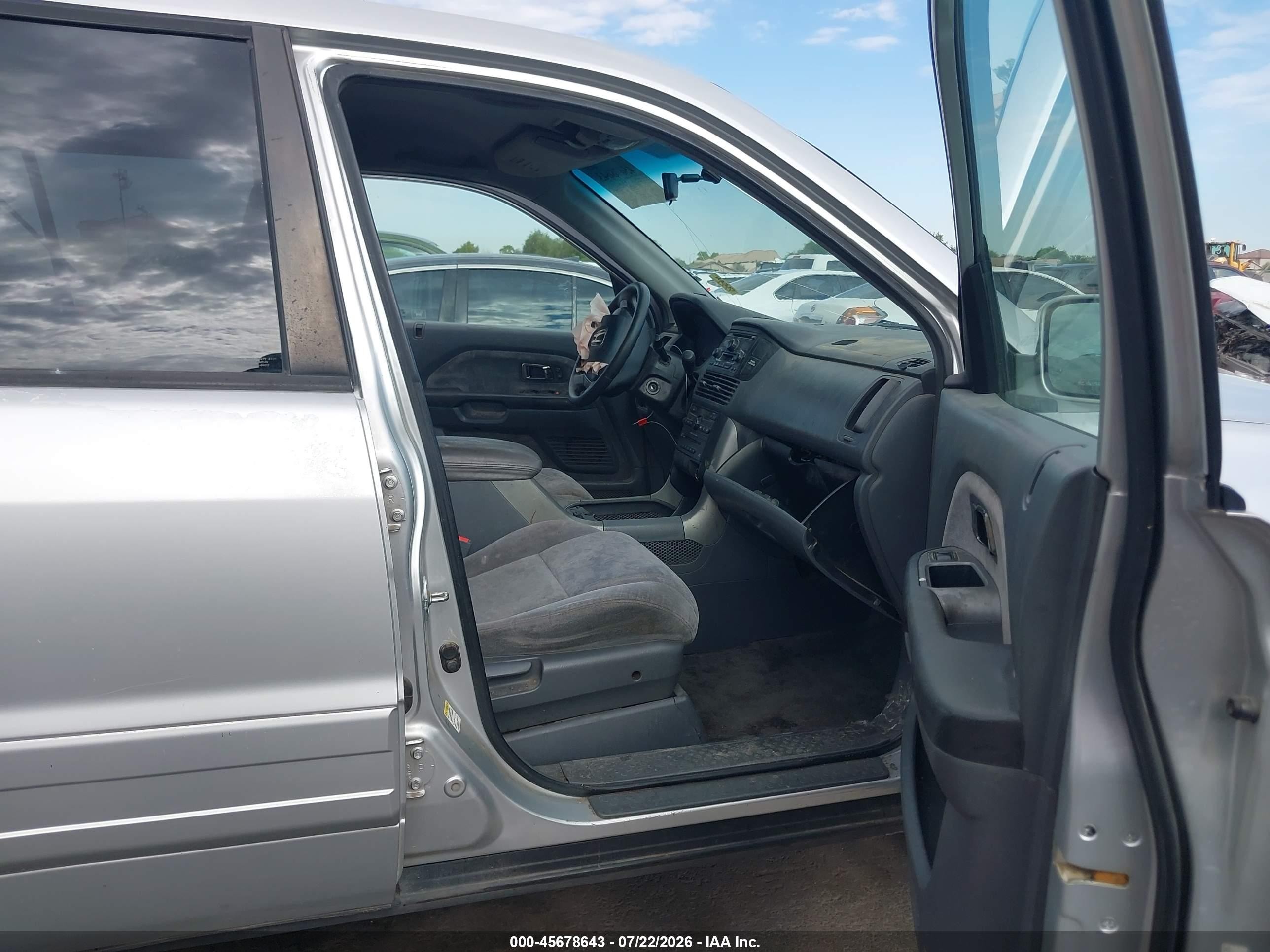 2005 Honda Pilot Ex Silver vin: 5FNYF18425B066766
