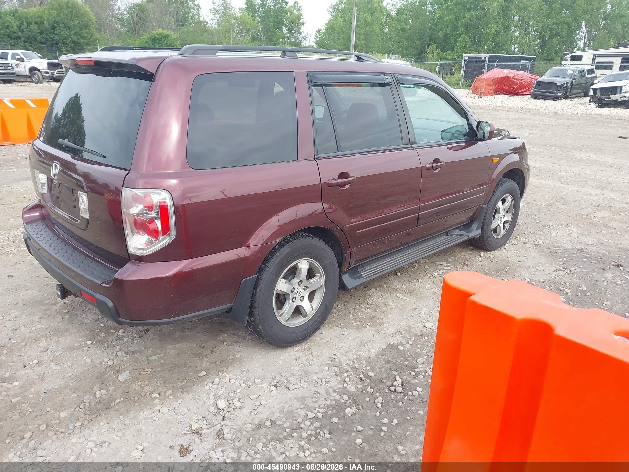 2007 Honda Pilot Ex Burgundy vin: 5FNYF18427B024018