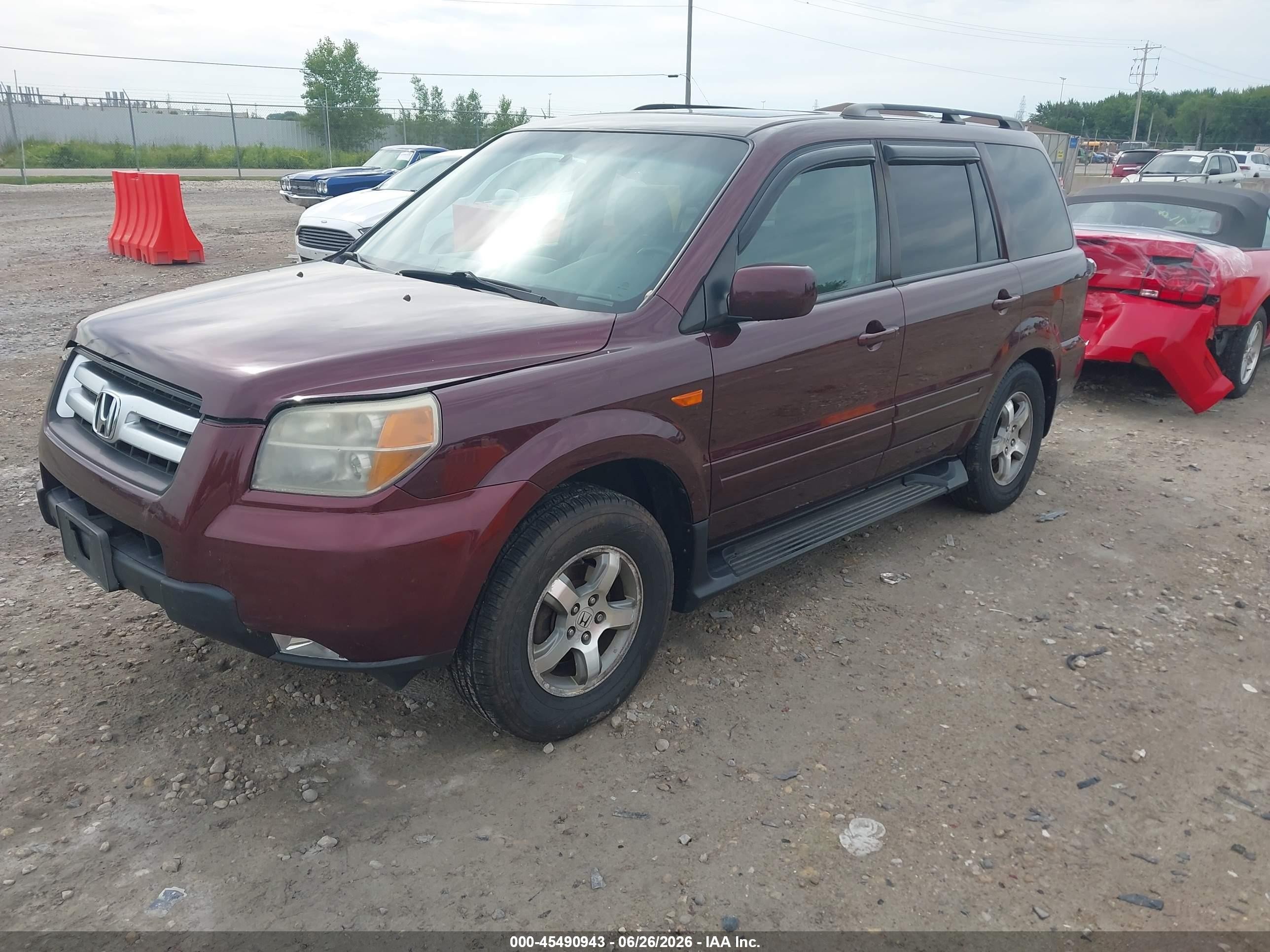 2007 Honda Pilot Ex Burgundy vin: 5FNYF18427B024018
