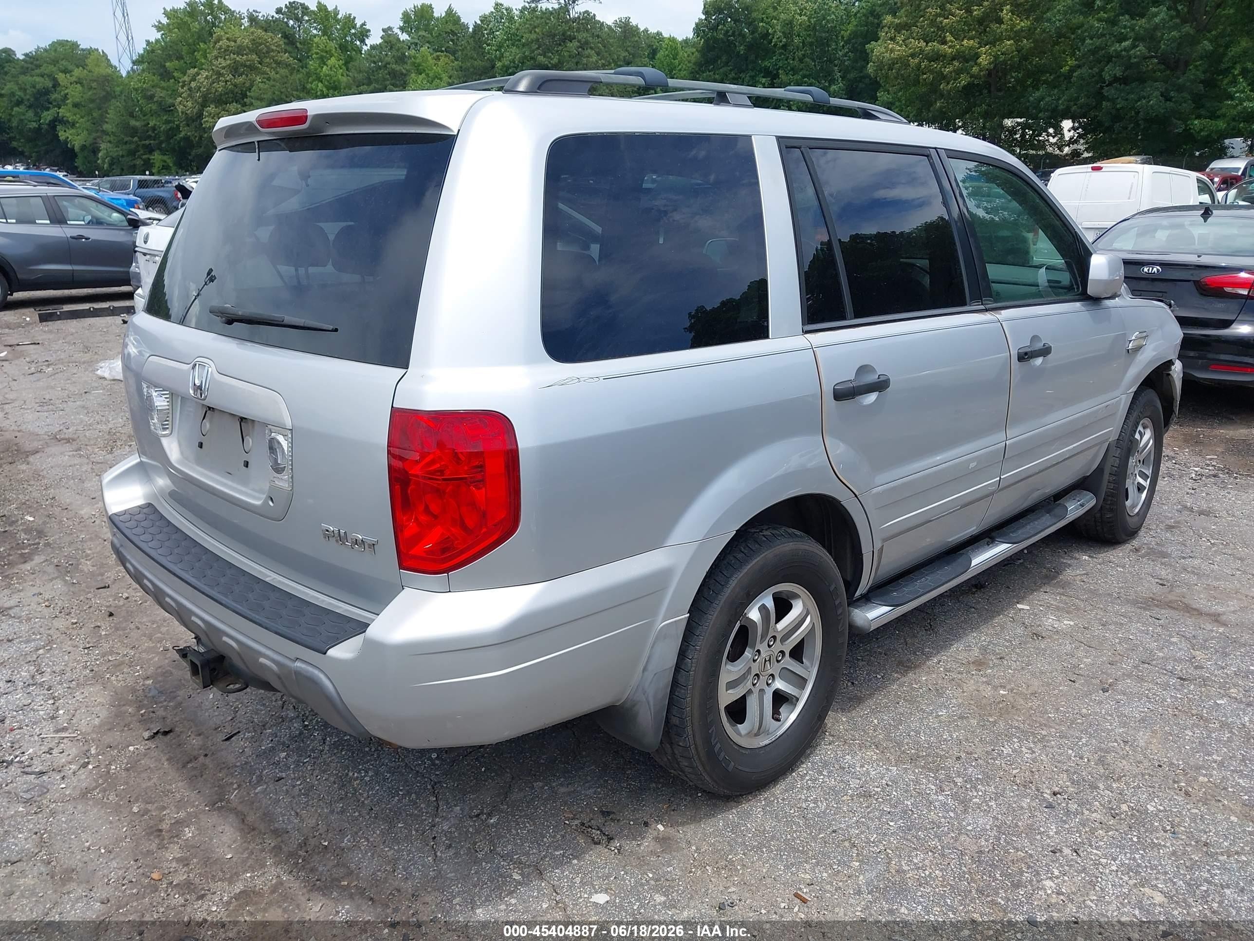 2005 Honda Pilot Ex Silver vin: 5FNYF18435B025305