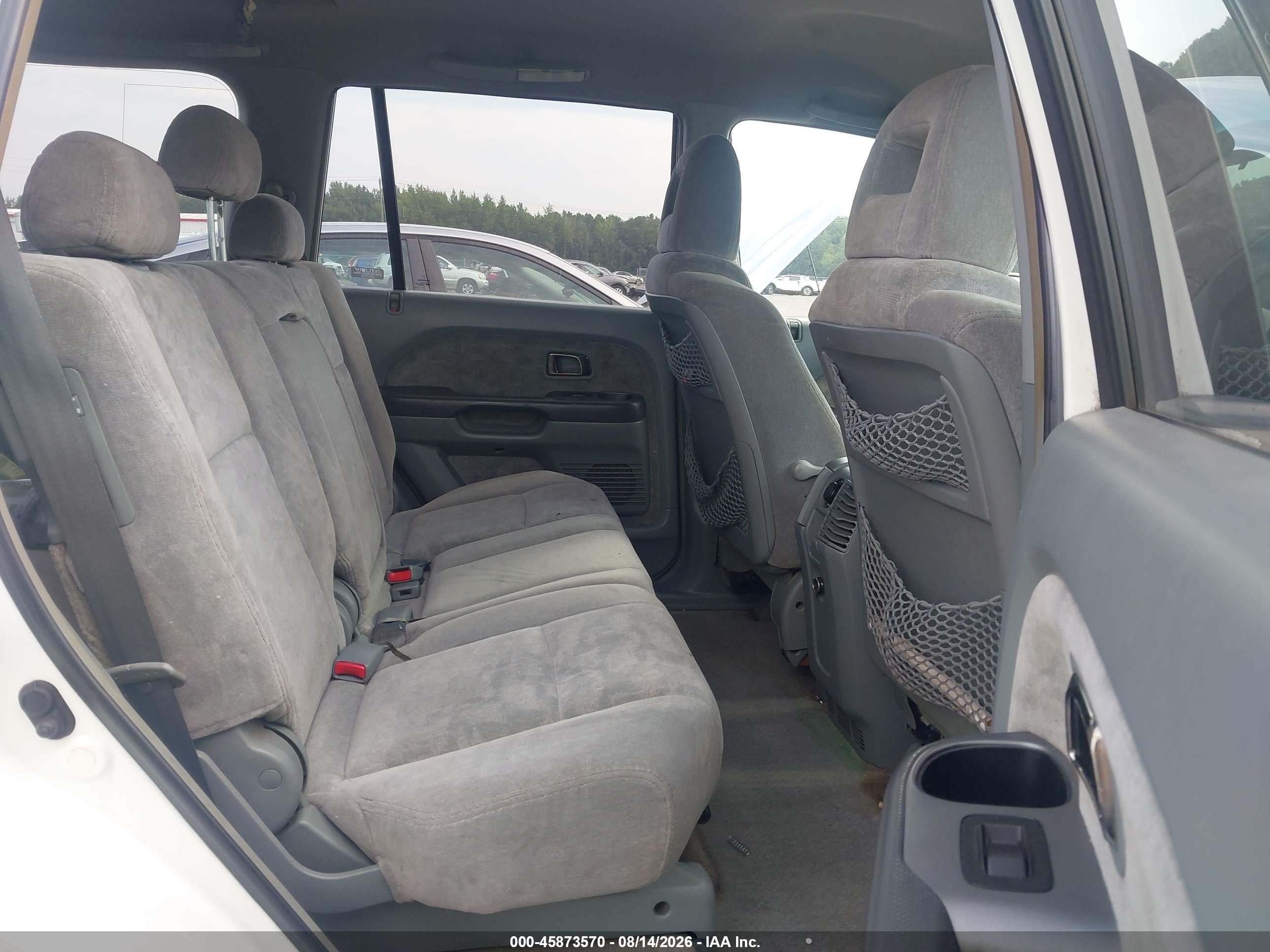 2005 Honda Pilot Ex White vin: 5FNYF18435B041584