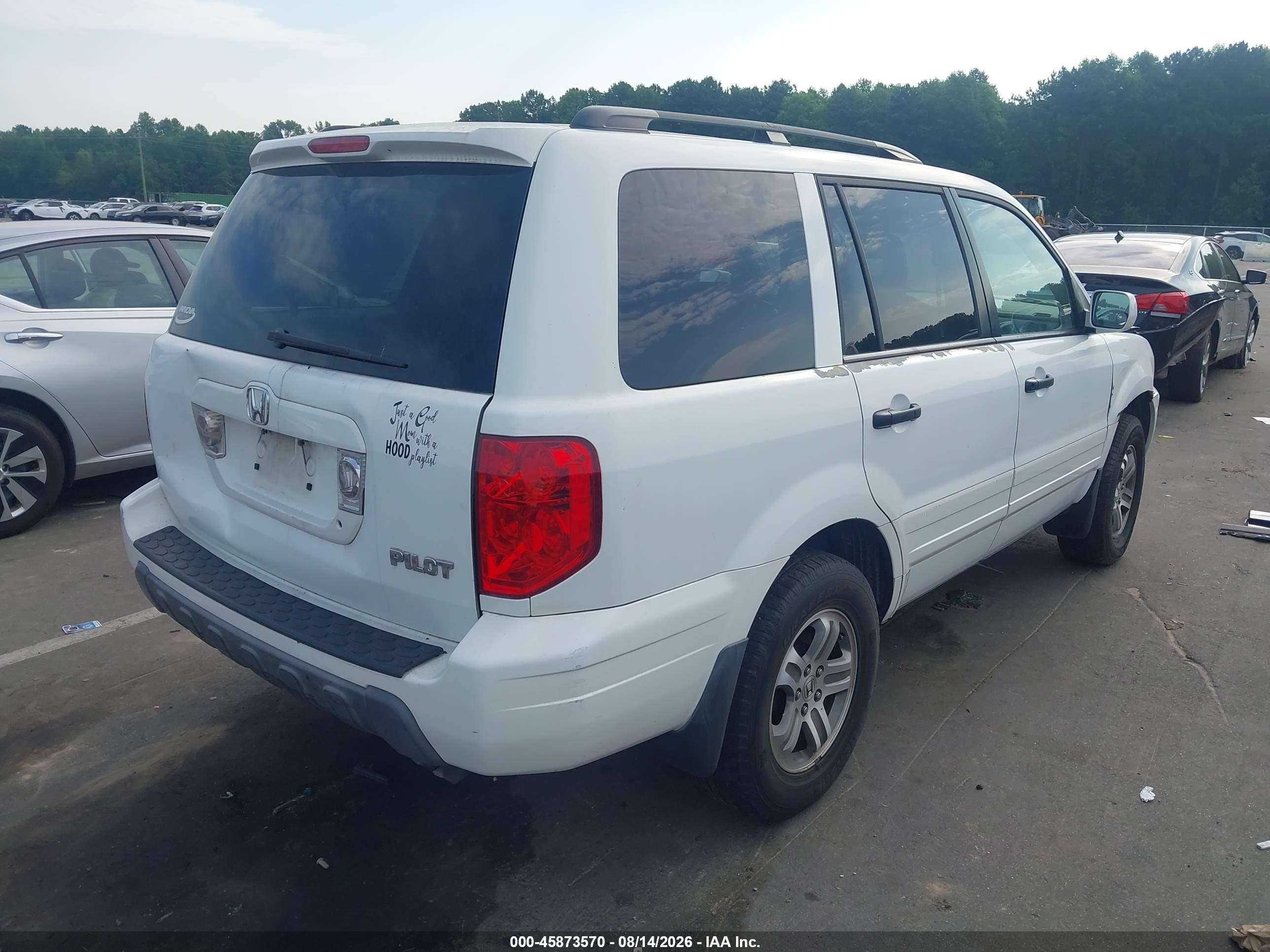 2005 Honda Pilot Ex White vin: 5FNYF18435B041584
