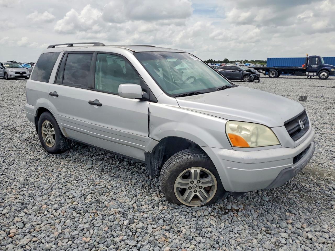 2005 Honda Pilot Ex Silver vin: 5FNYF18445B013650