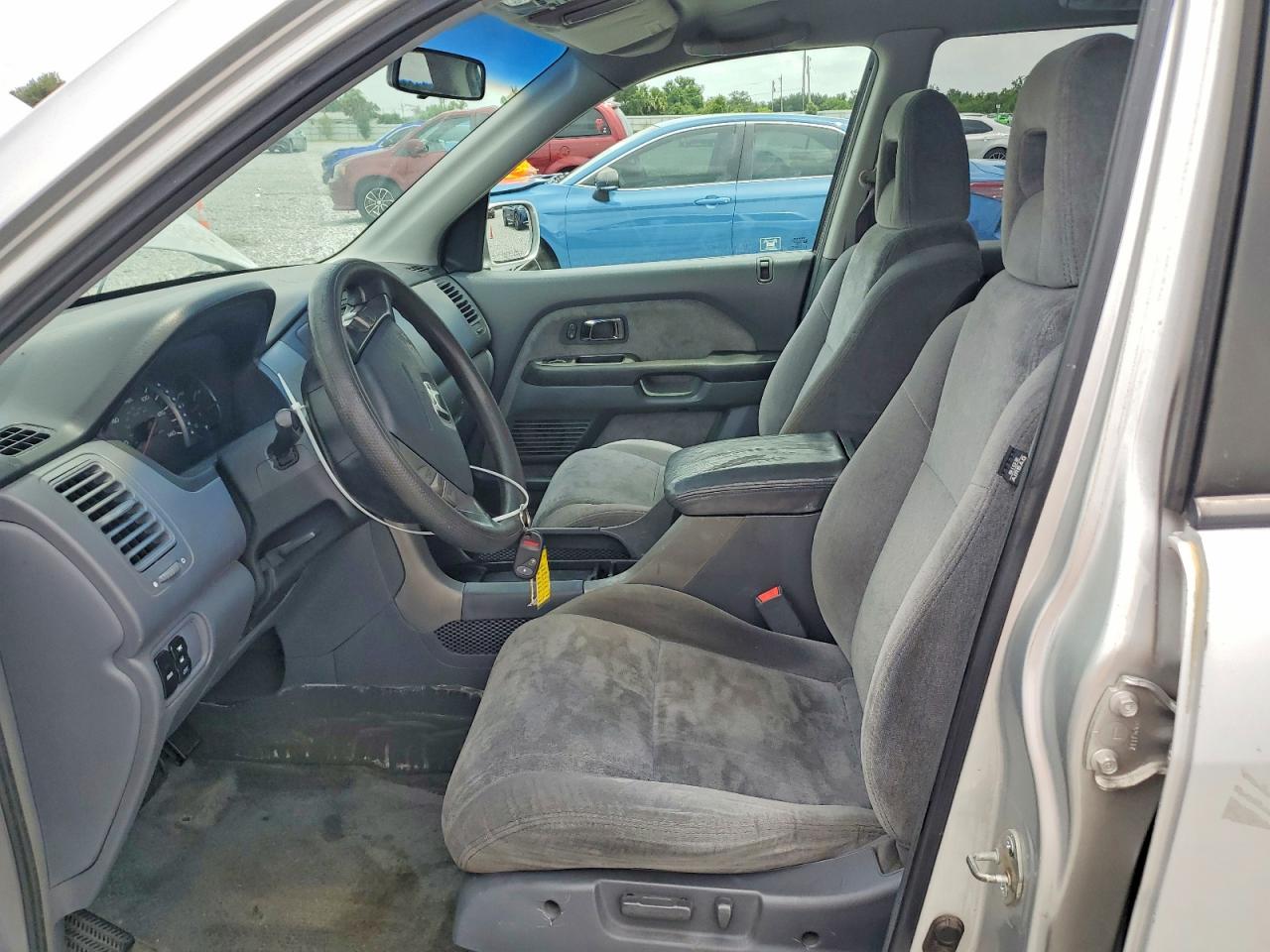 2005 Honda Pilot Ex Silver vin: 5FNYF18445B013650