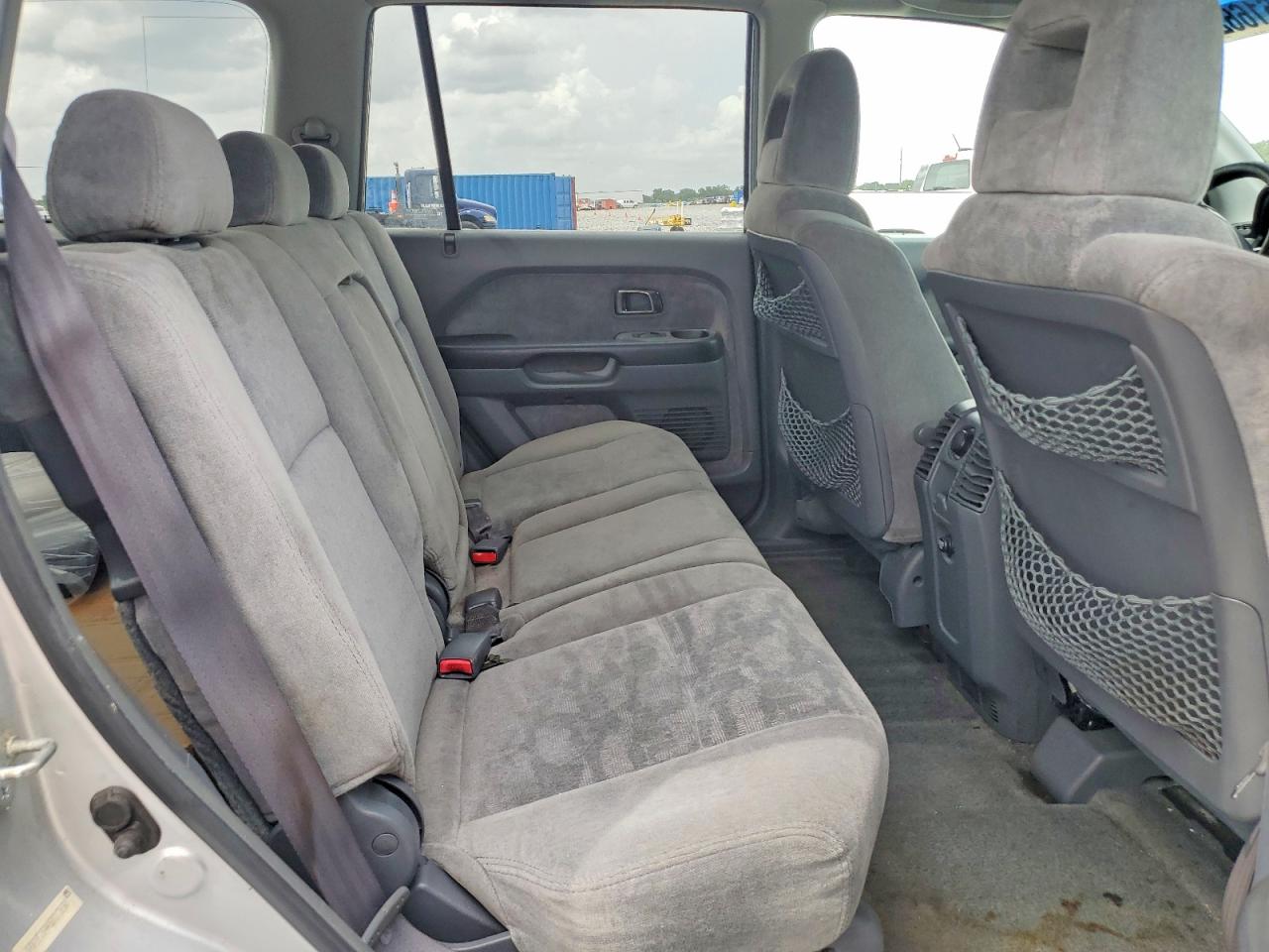 2005 Honda Pilot Ex Silver vin: 5FNYF18445B013650