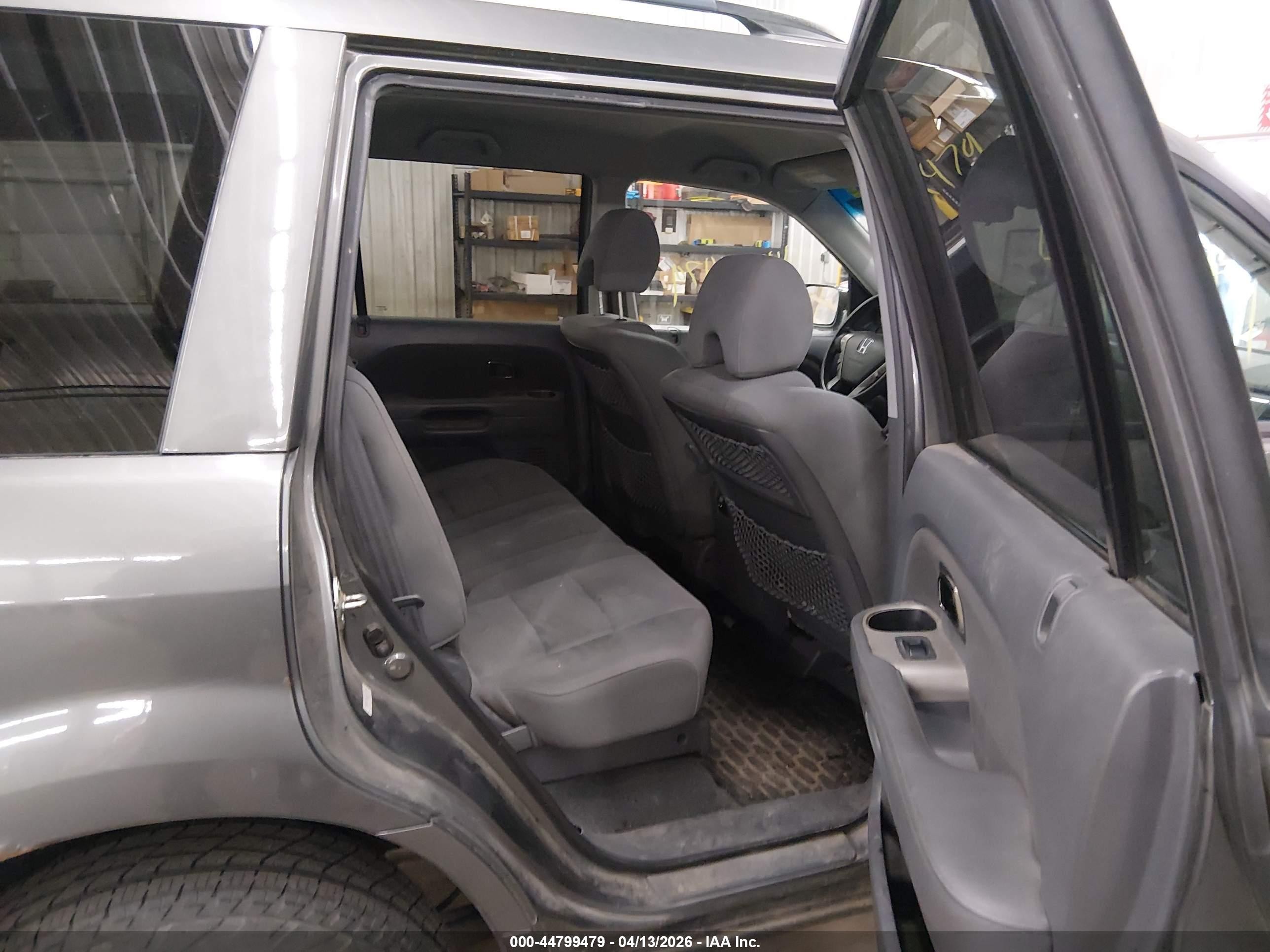 2008 Honda Pilot Ex Серый vin: 5FNYF18458B051392