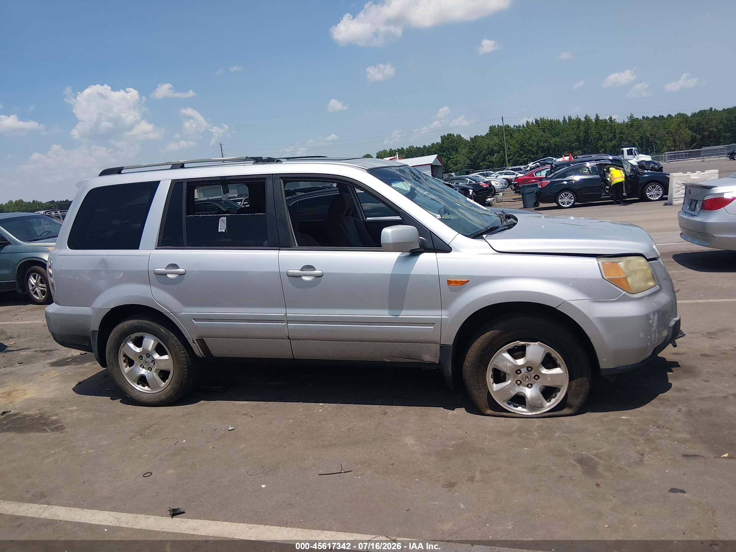 2006 Honda Pilot Ex Silver vin: 5FNYF18476B024935