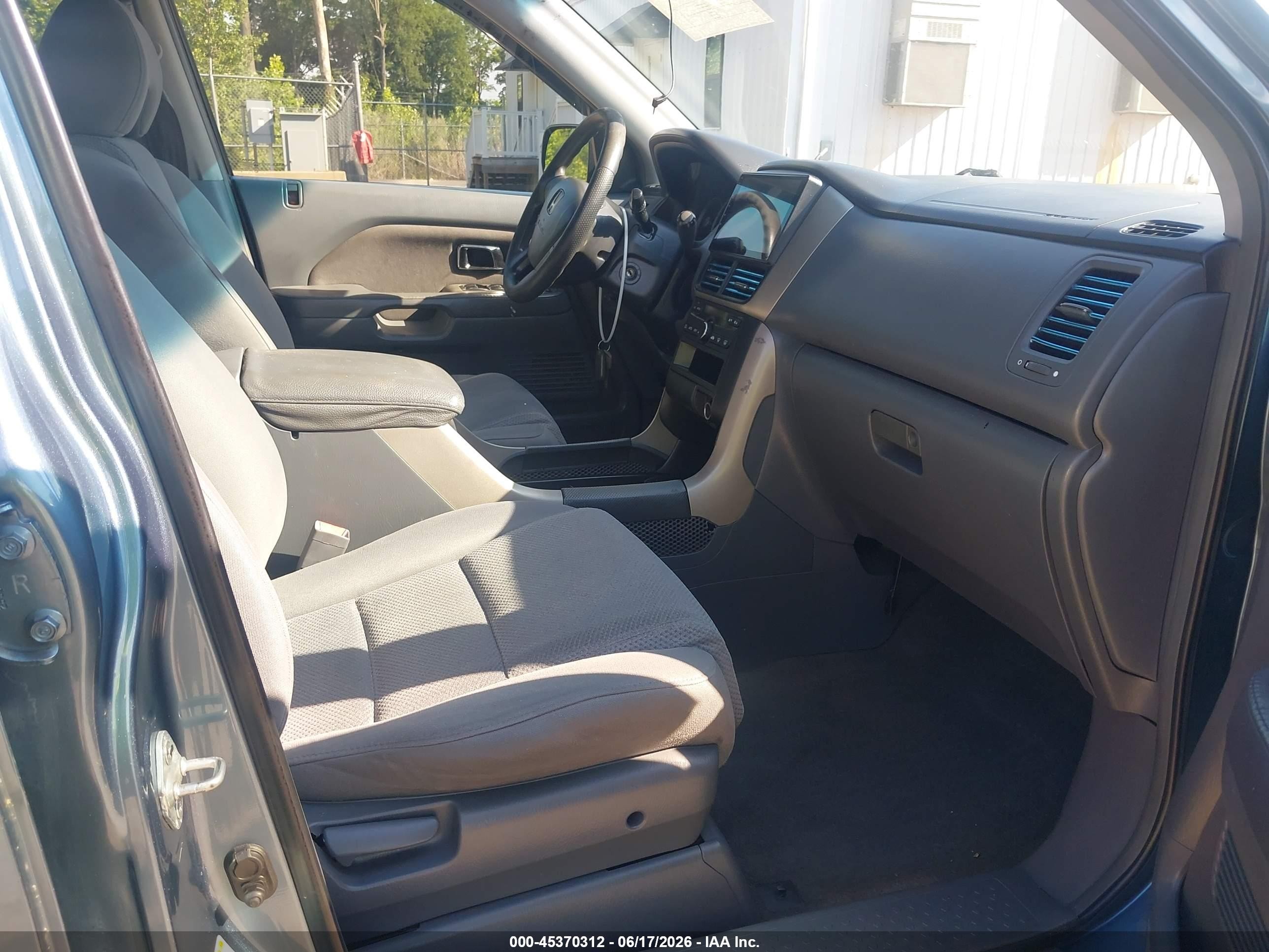 2007 Honda Pilot Ex Blue vin: 5FNYF18477B003598