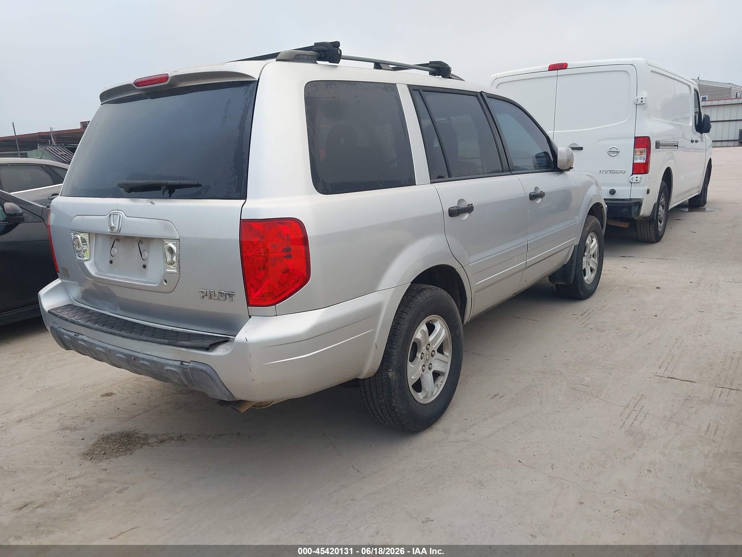 2005 Honda Pilot Ex Silver vin: 5FNYF18485B032833