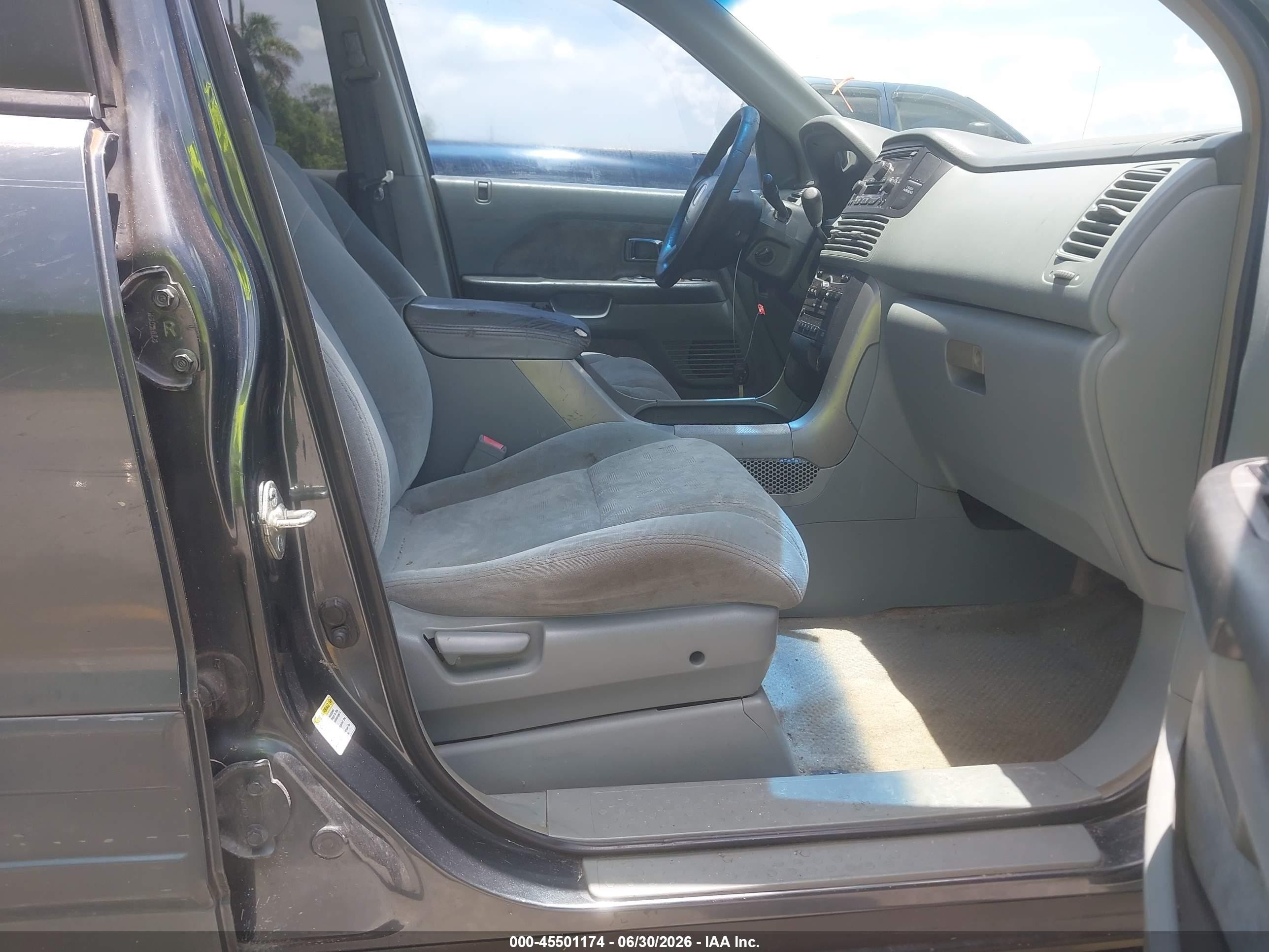 2005 Honda Pilot Ex Gray vin: 5FNYF18495B042917