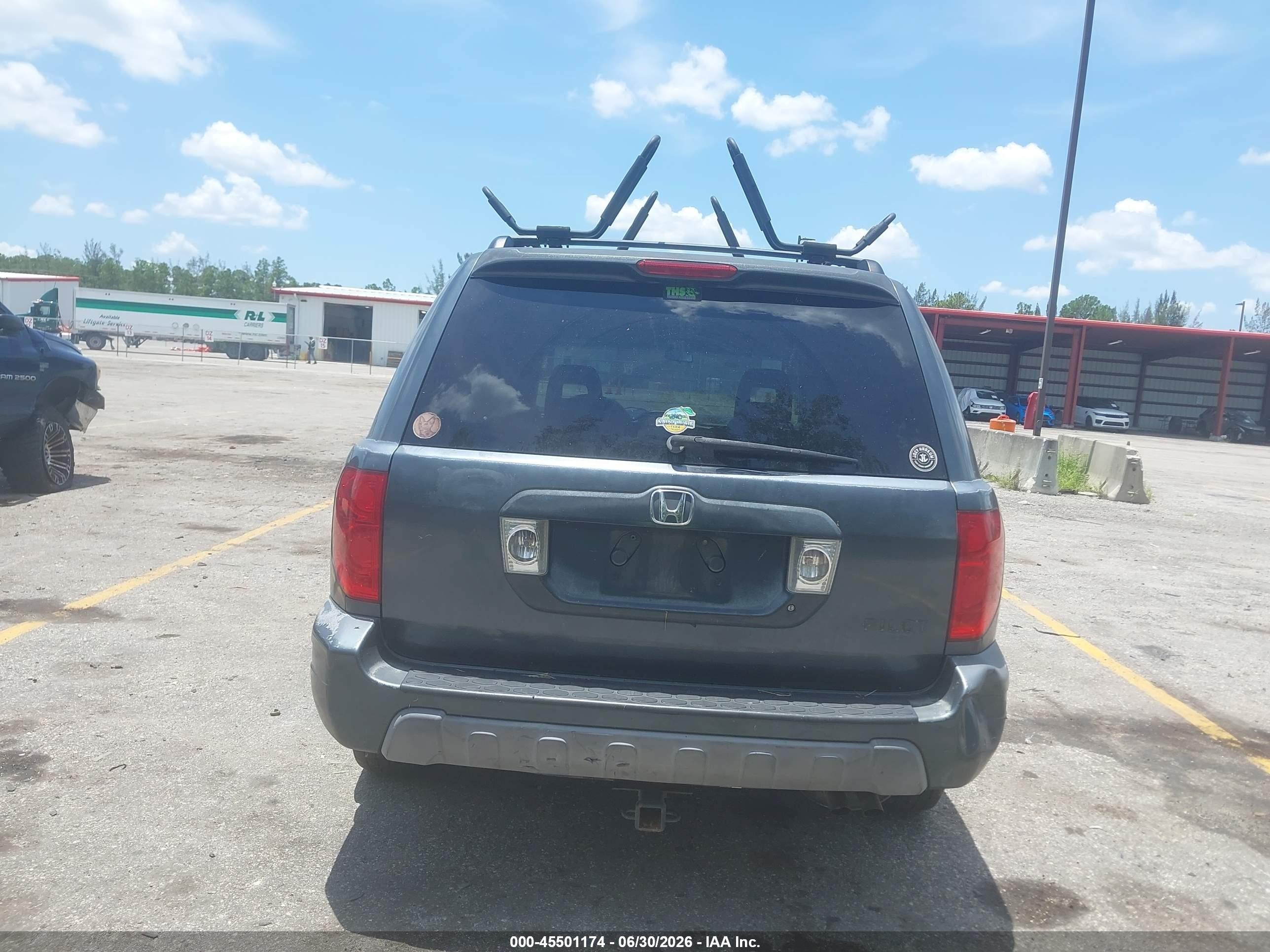 2005 Honda Pilot Ex Gray vin: 5FNYF18495B042917