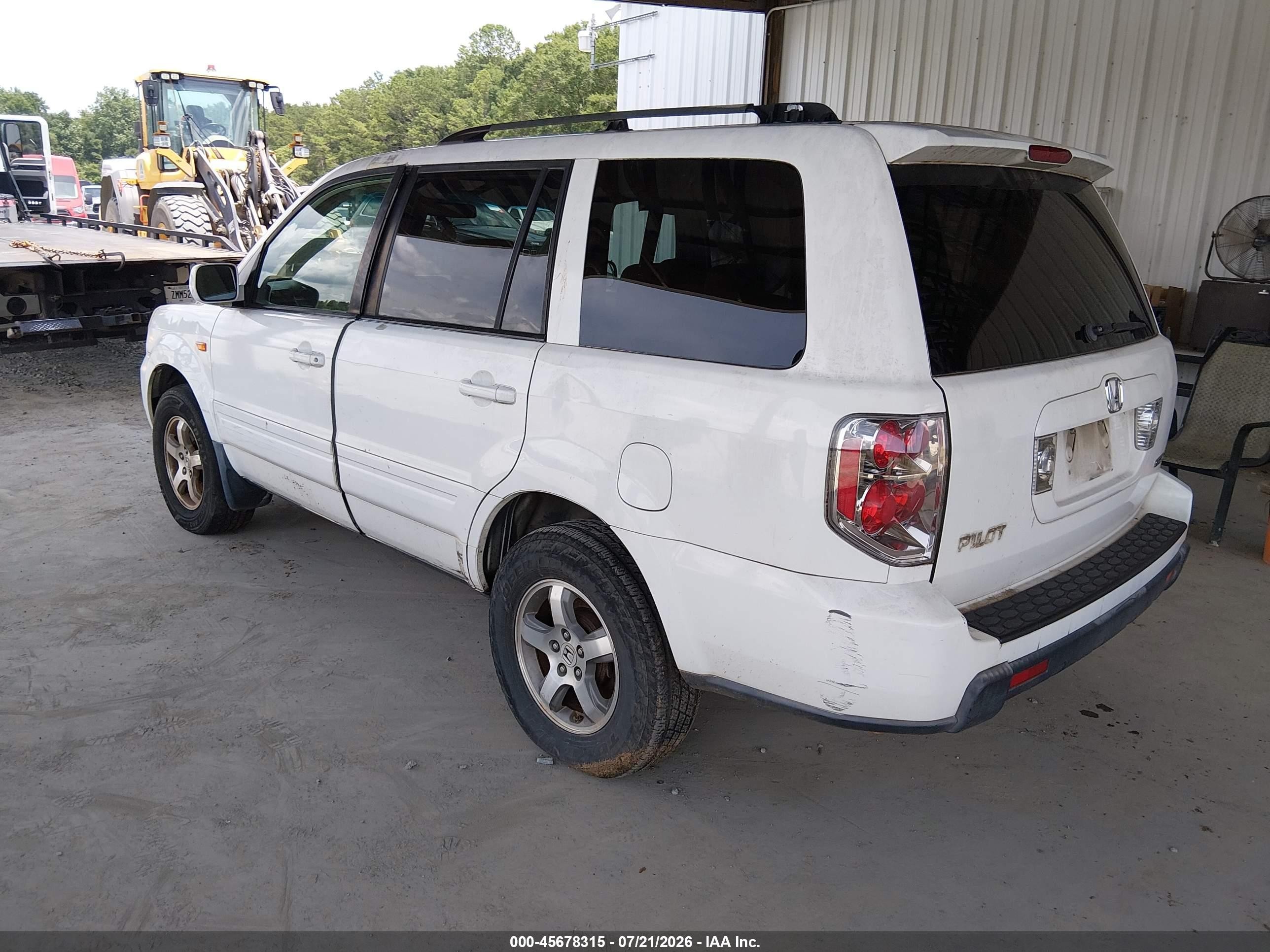 2006 Honda Pilot Ex White vin: 5FNYF18496B016285