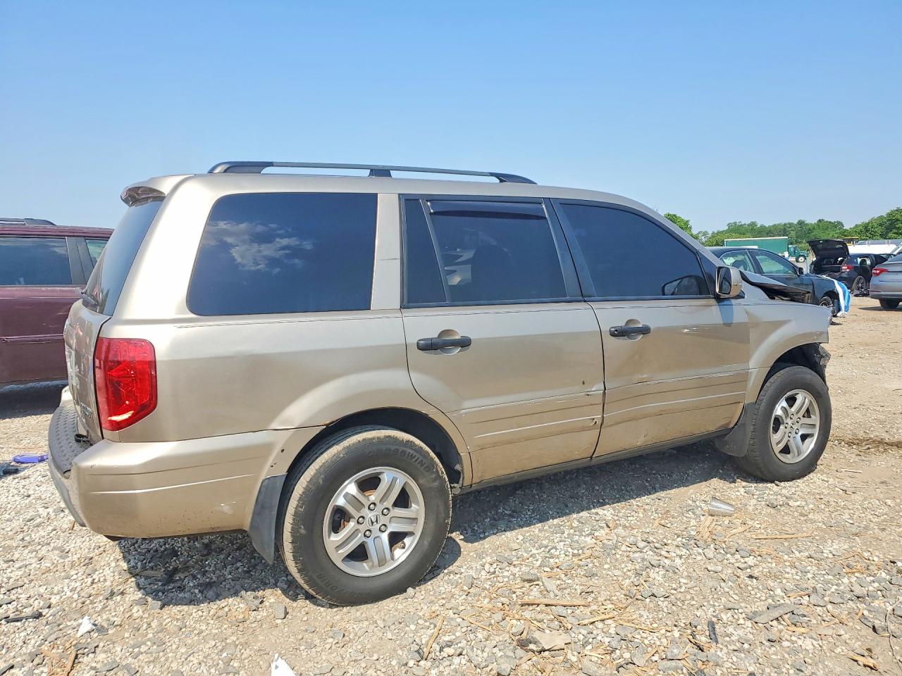2005 Honda Pilot Ex Beige vin: 5FNYF184X5B041887