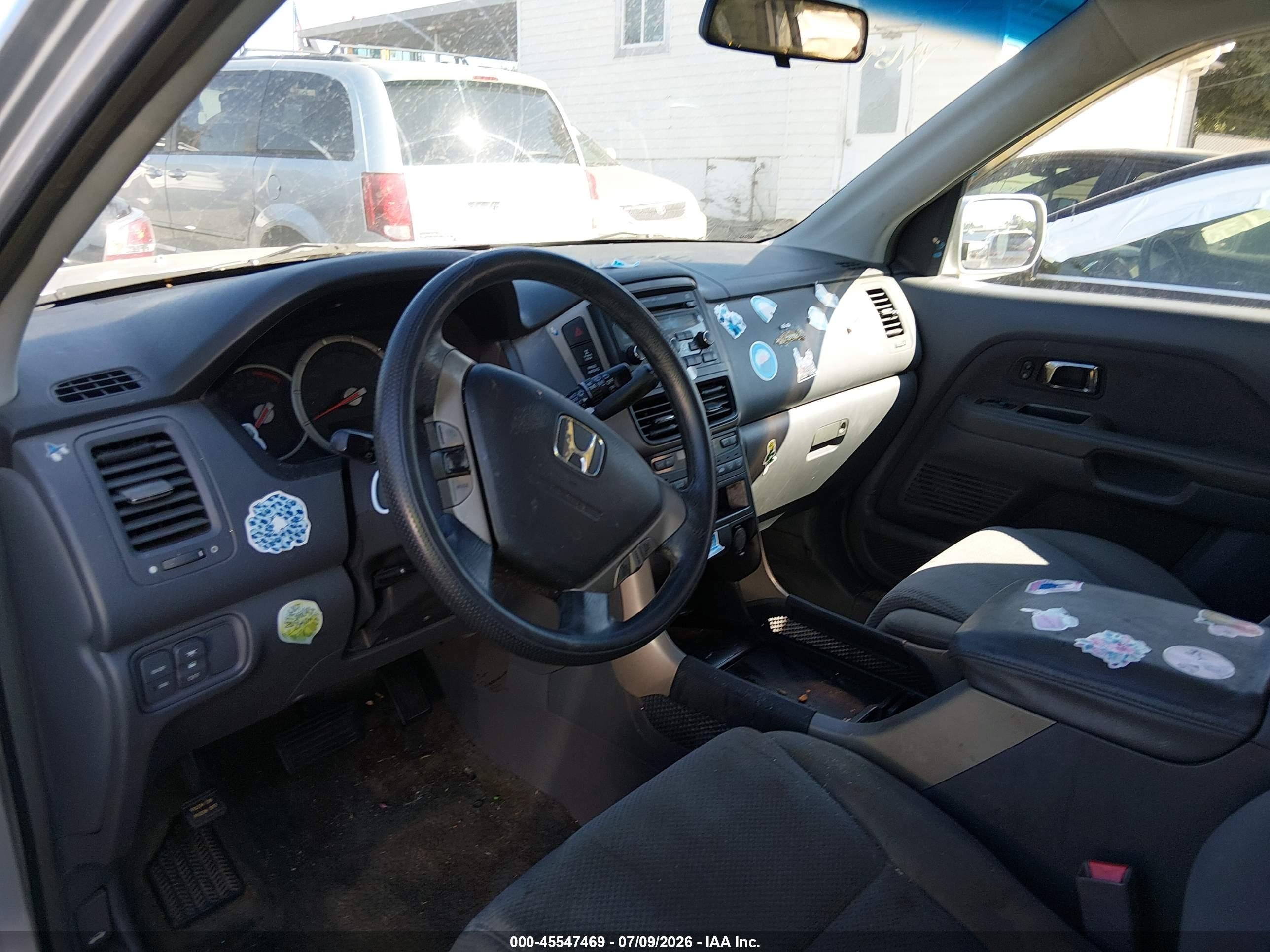 2006 Honda Pilot Ex Silver vin: 5FNYF184X6B022600