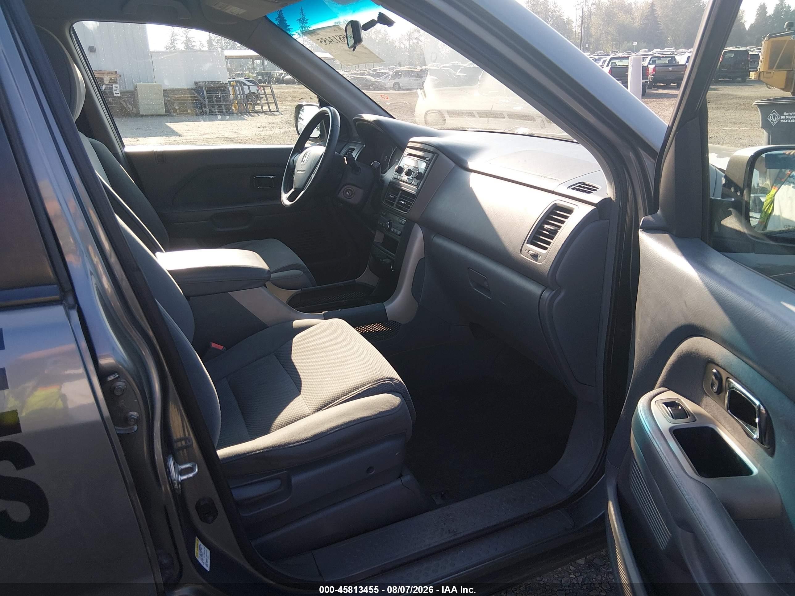 2008 Honda Pilot Ex Gray vin: 5FNYF184X8B009560