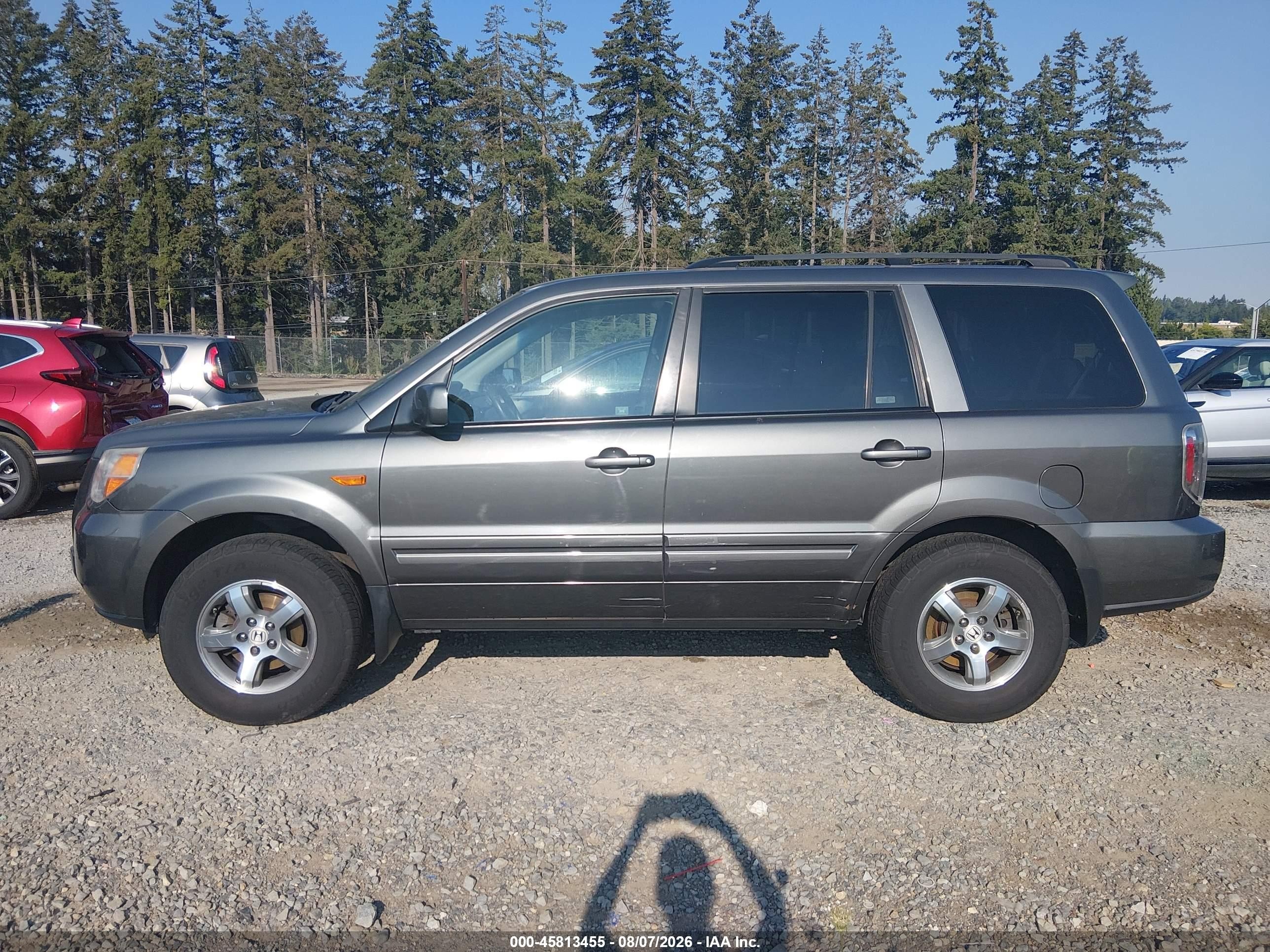 2008 Honda Pilot Ex Gray vin: 5FNYF184X8B009560