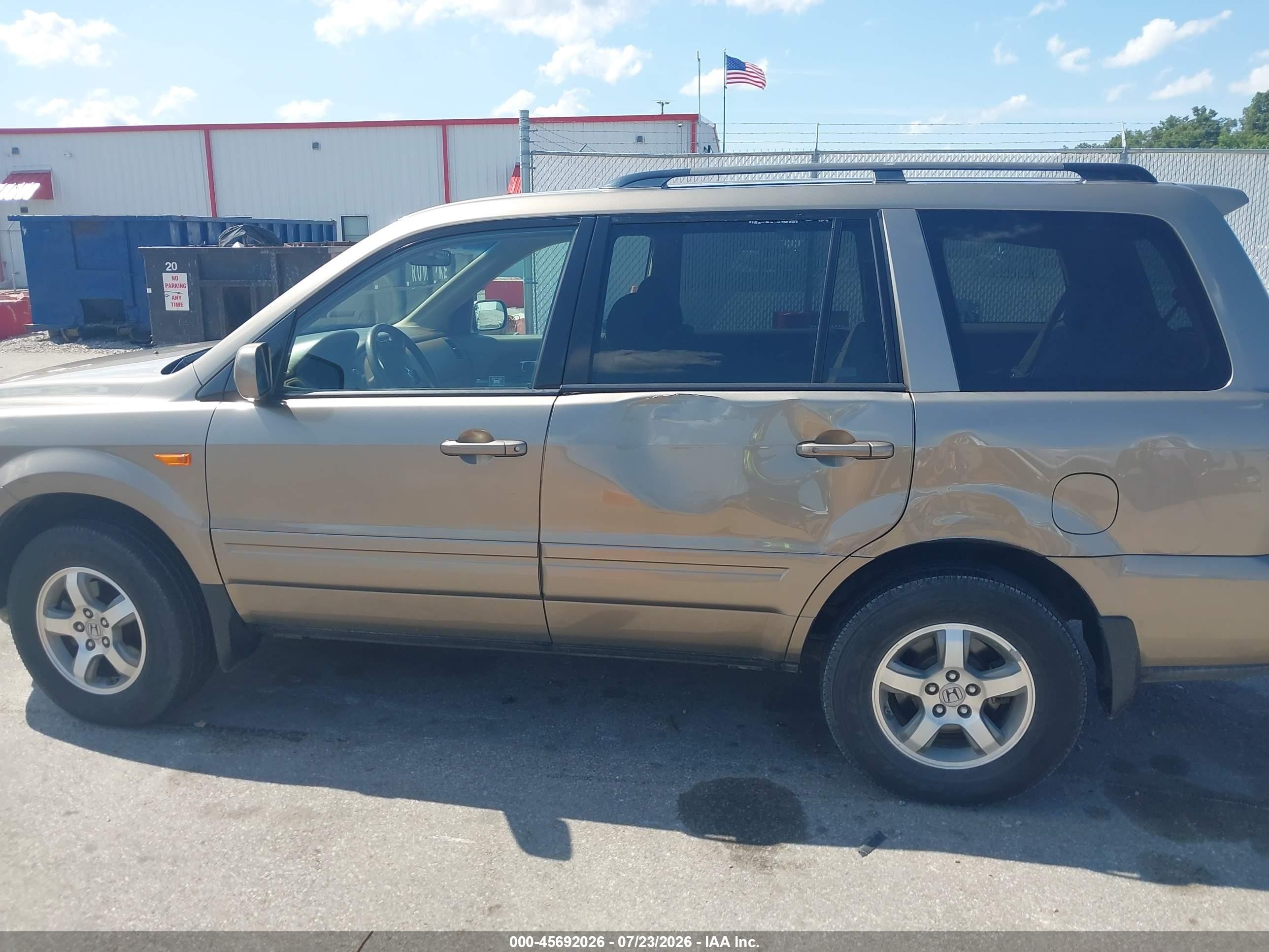 2008 Honda Pilot Ex Brown vin: 5FNYF184X8B038766