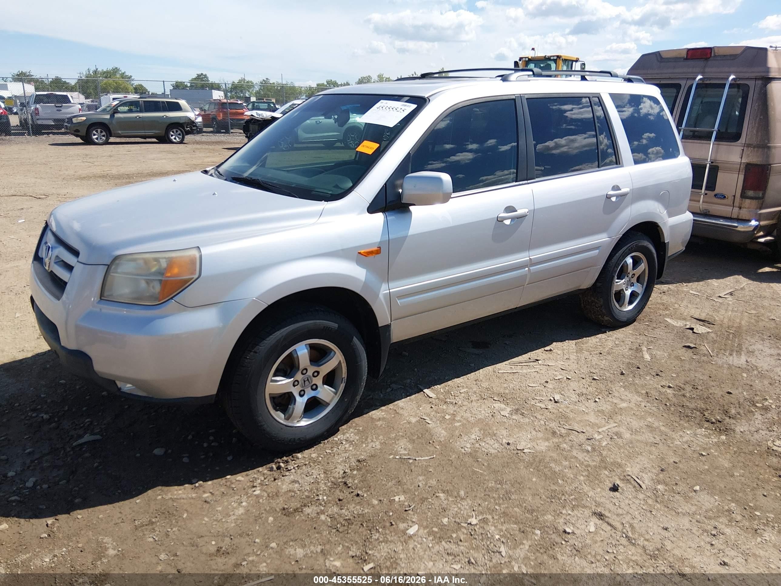 2008 Honda Pilot Ex-l Silver vin: 5FNYF18528B010355