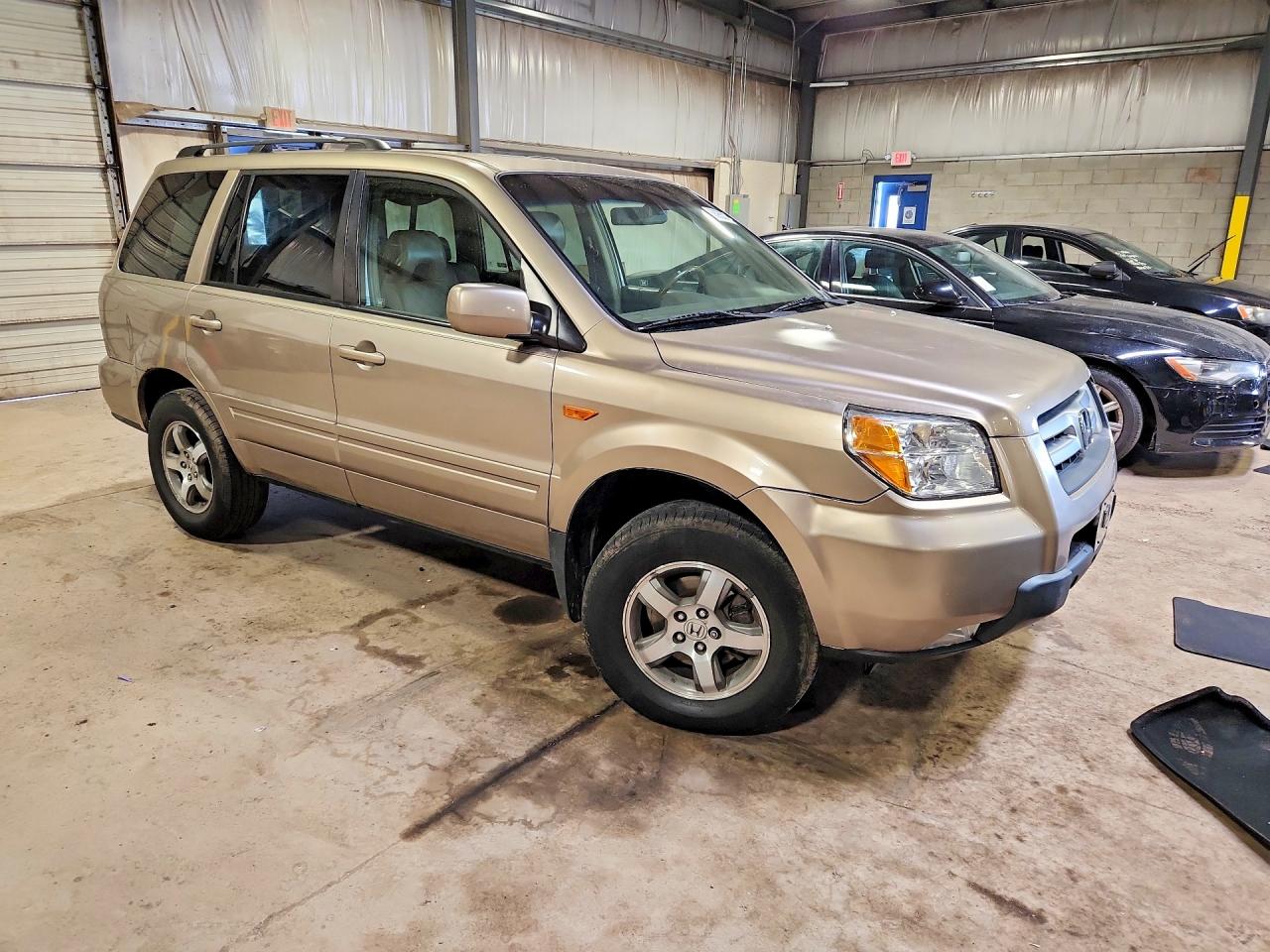 2007 Honda Pilot Exl Gold vin: 5FNYF18537B013439