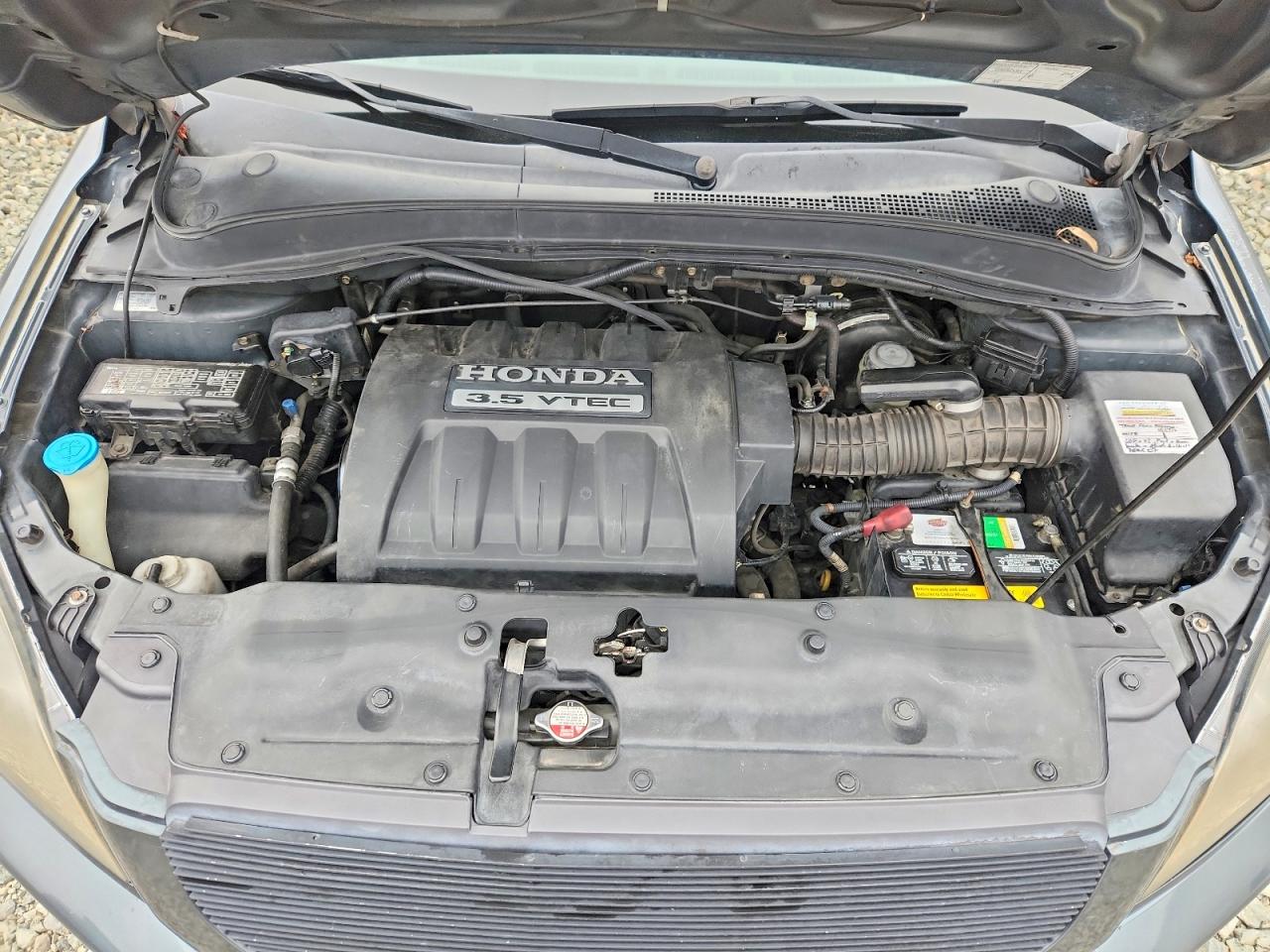 2005 Honda Pilot Exl Серый vin: 5FNYF18545B033468