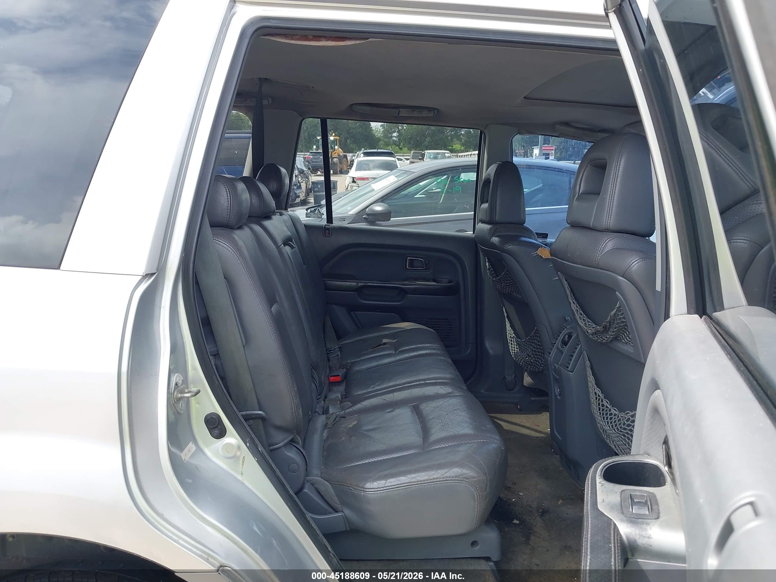 2005 Honda Pilot Ex-l Silver vin: 5FNYF18545B045751