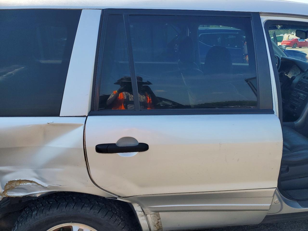2005 Honda Pilot Exl Silver vin: 5FNYF18555B010068