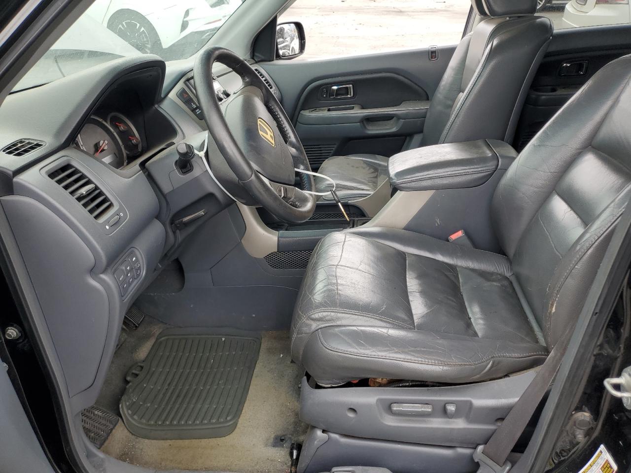 2006 Honda Pilot Ex Black vin: 5FNYF18566B020934