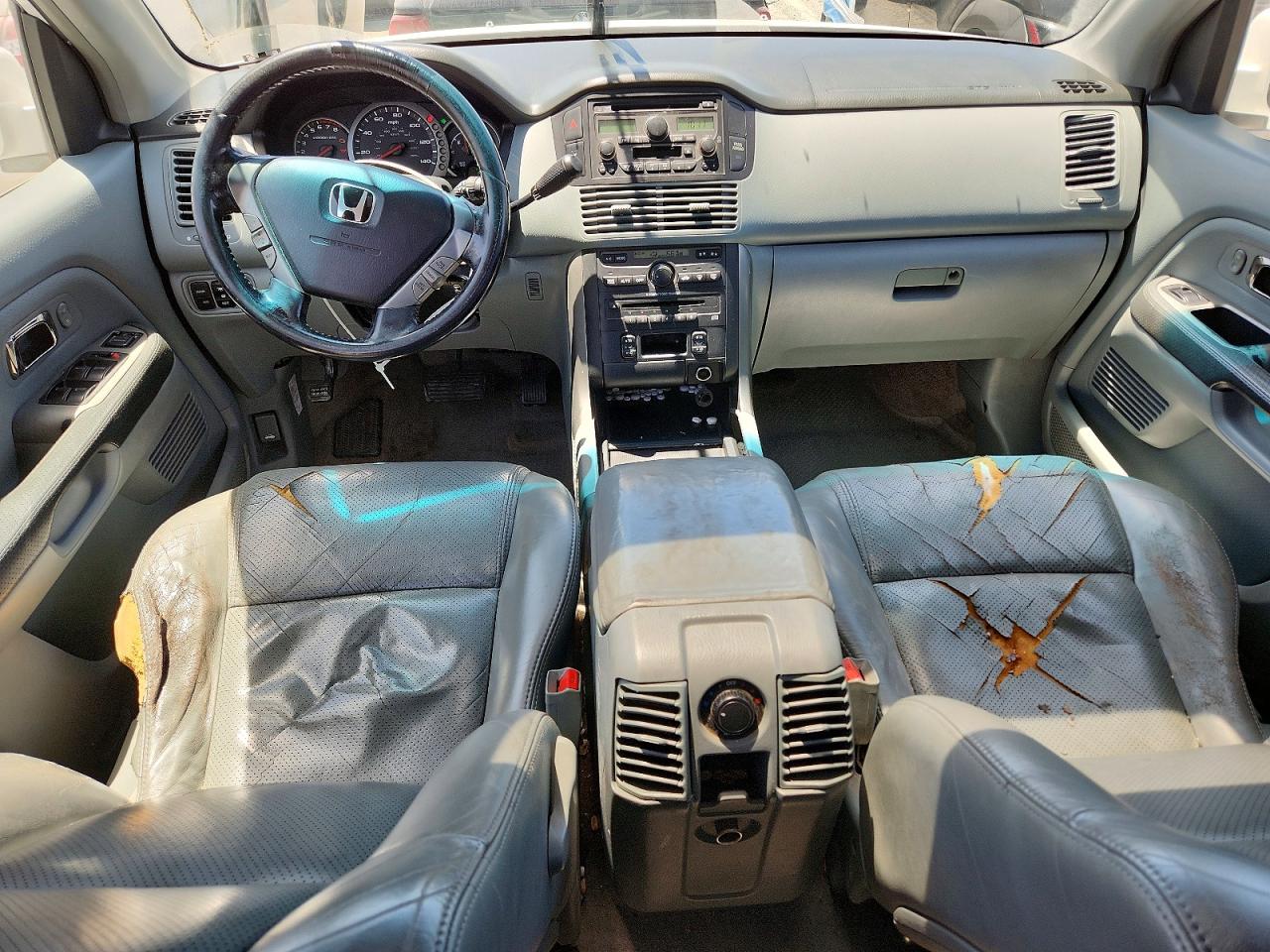 2005 Honda Pilot Exl White vin: 5FNYF18585B039385