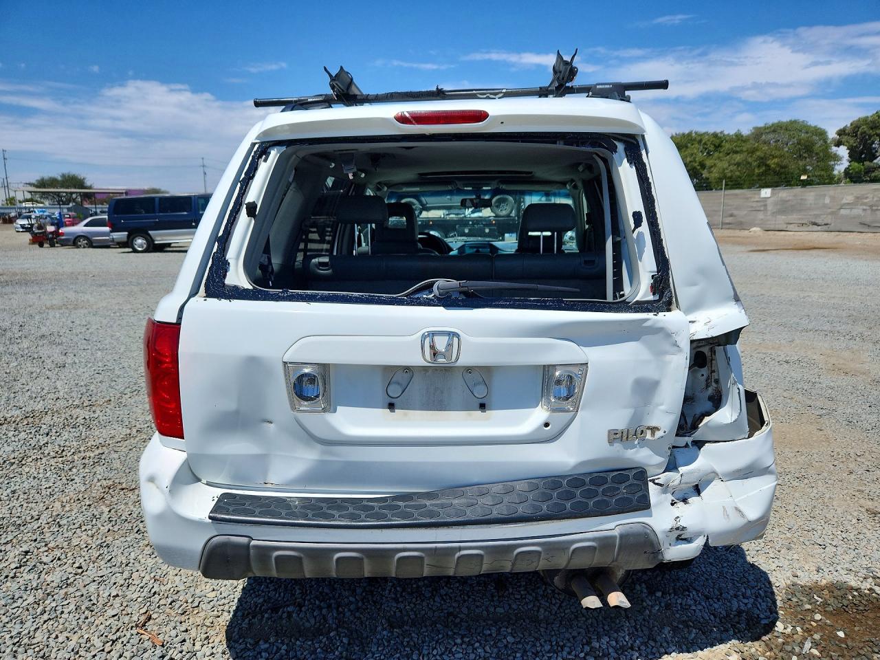 2005 Honda Pilot Exl White vin: 5FNYF18585B039385