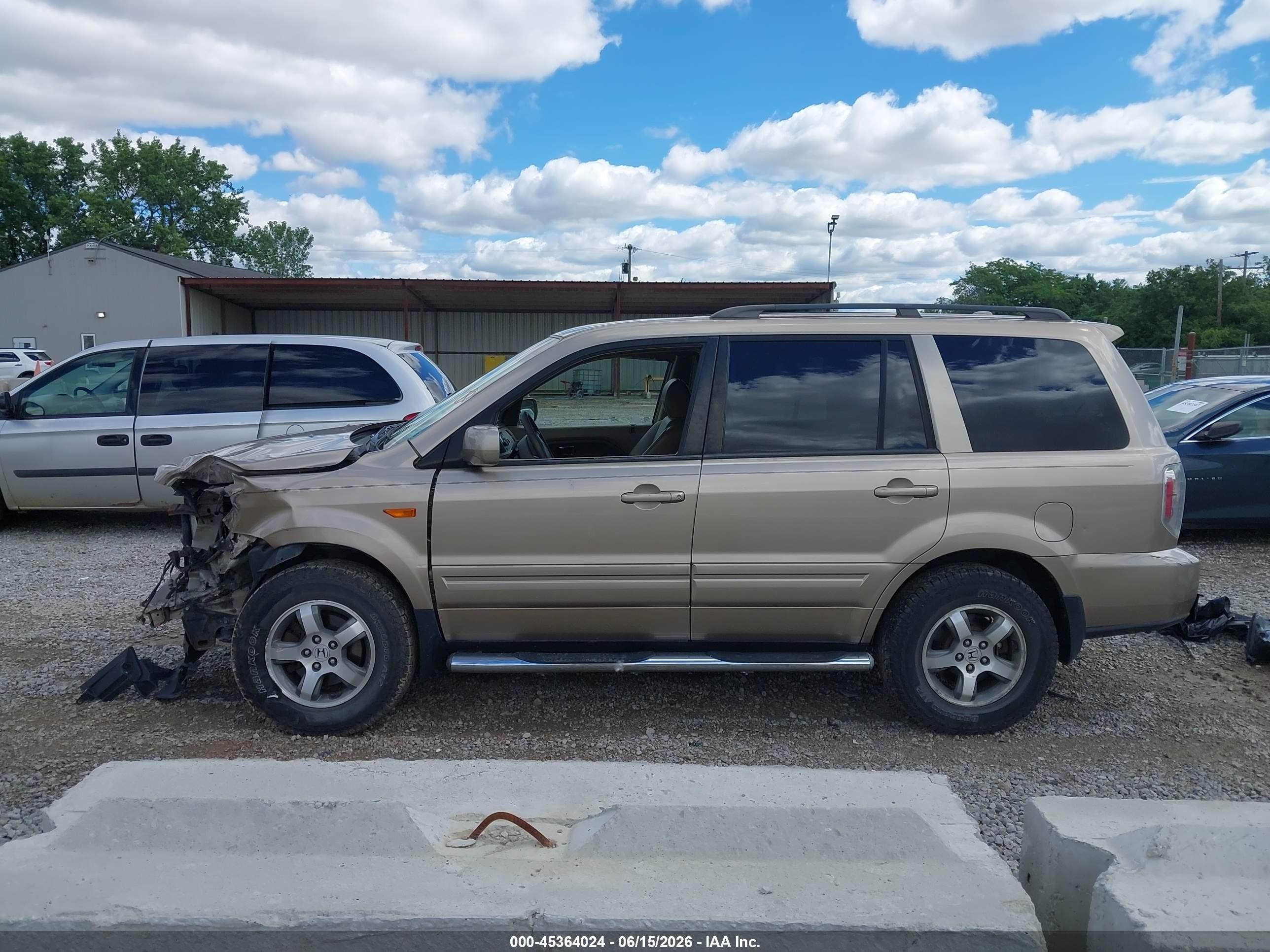 2006 Honda Pilot Ex-l Gold vin: 5FNYF18586B025858