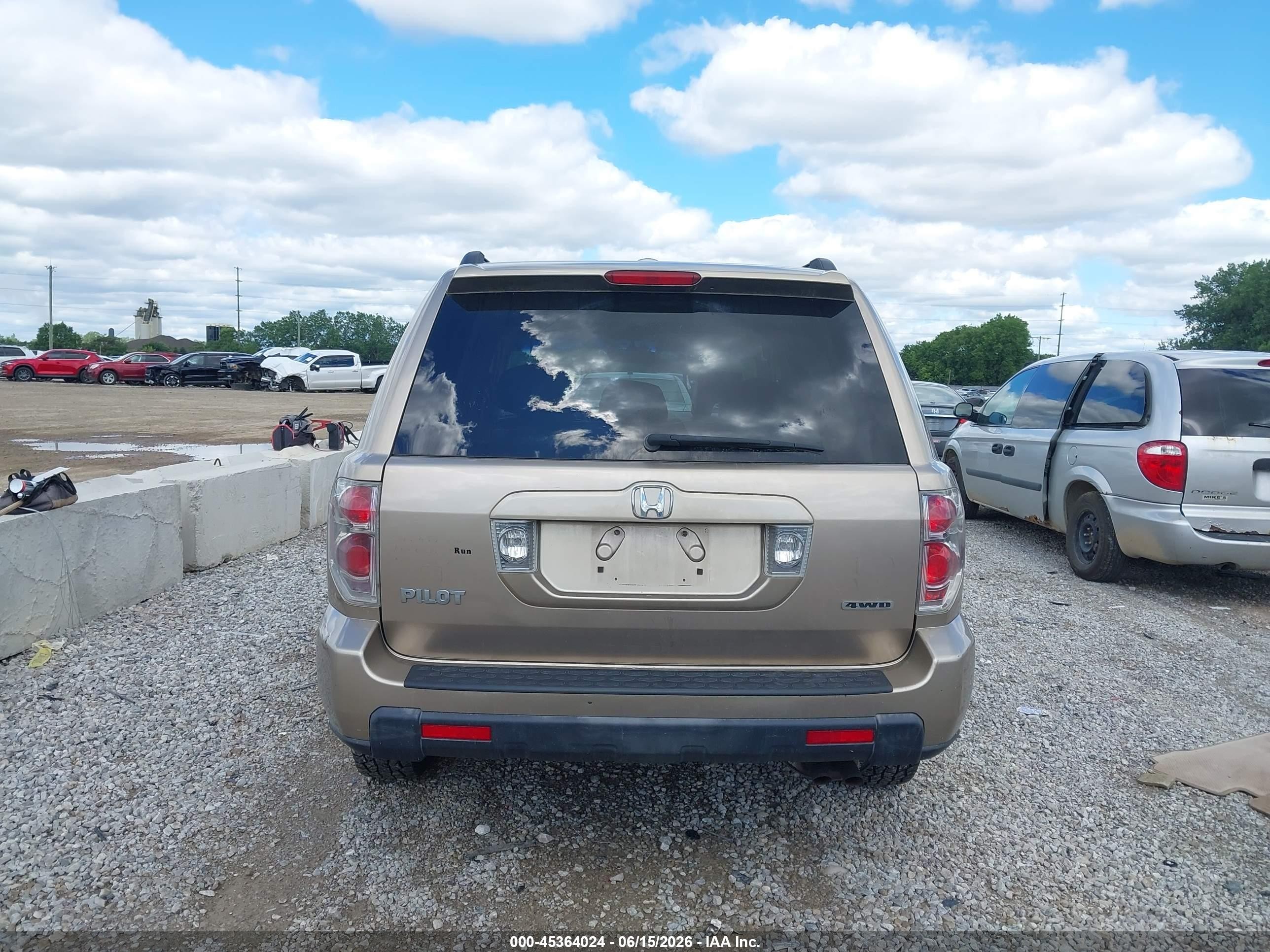 2006 Honda Pilot Ex-l Gold vin: 5FNYF18586B025858