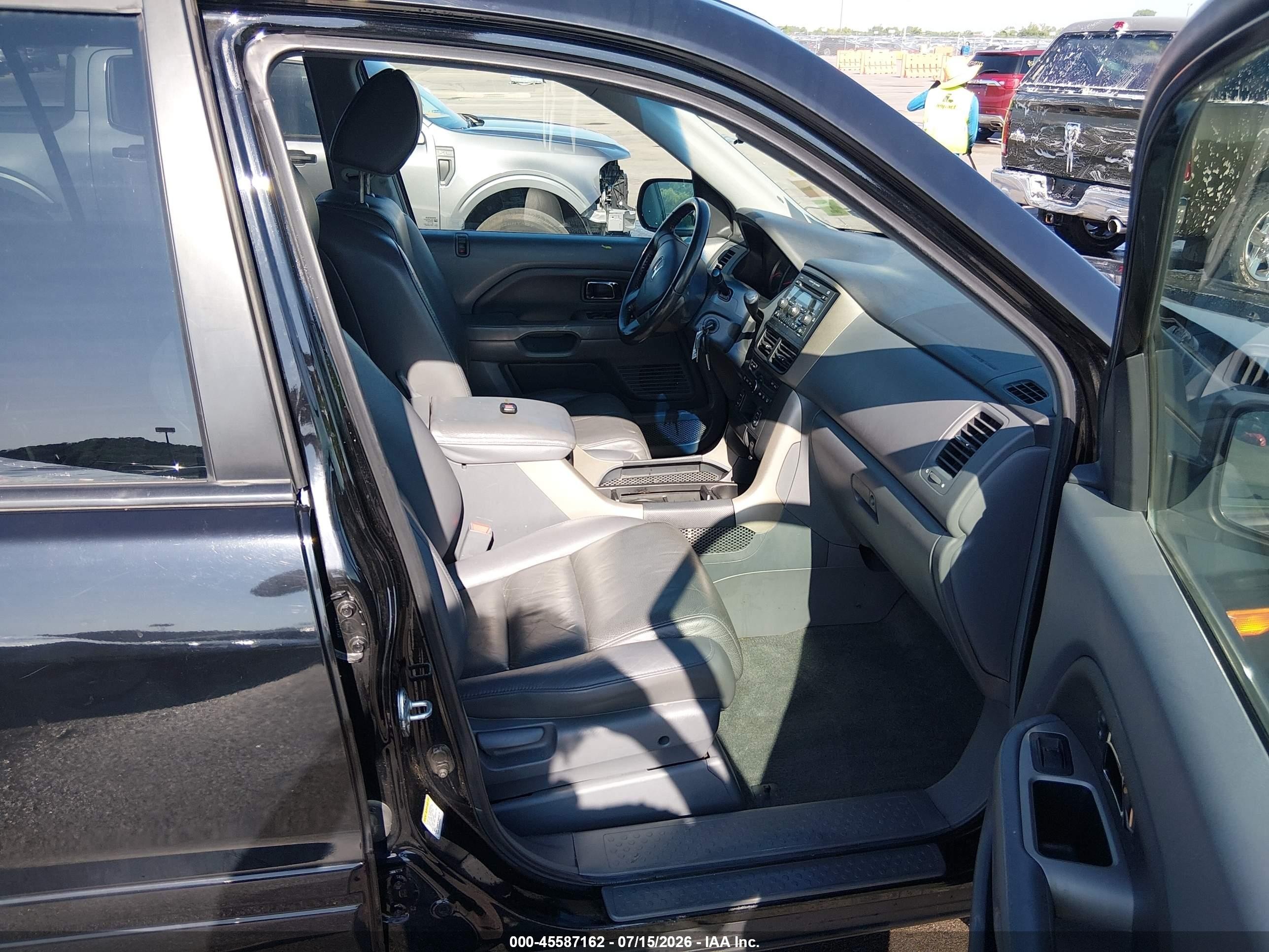 2007 Honda Pilot Ex-l Черный vin: 5FNYF18587B004610