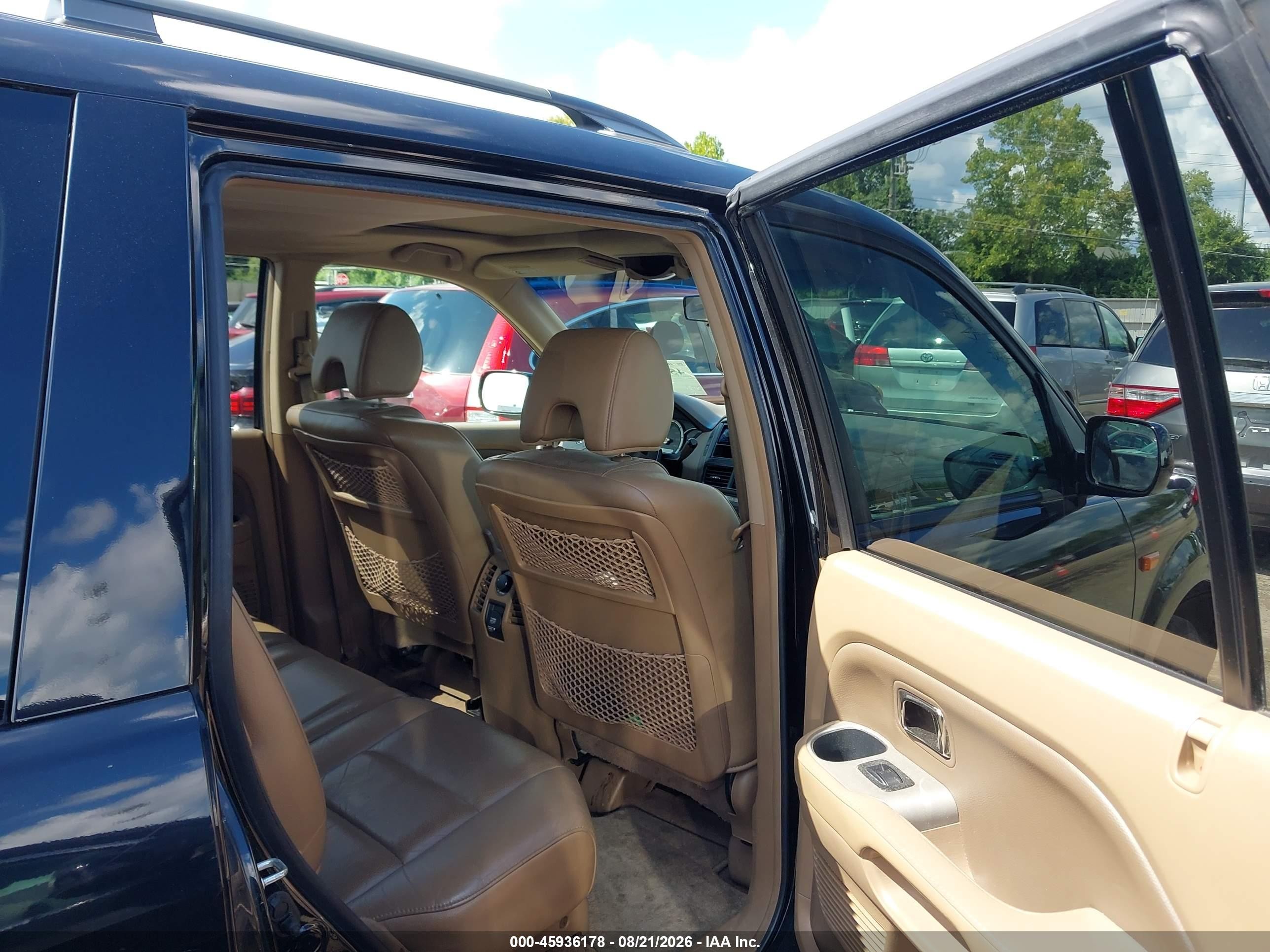 2008 Honda Pilot Ex-l Черный vin: 5FNYF18588B011820