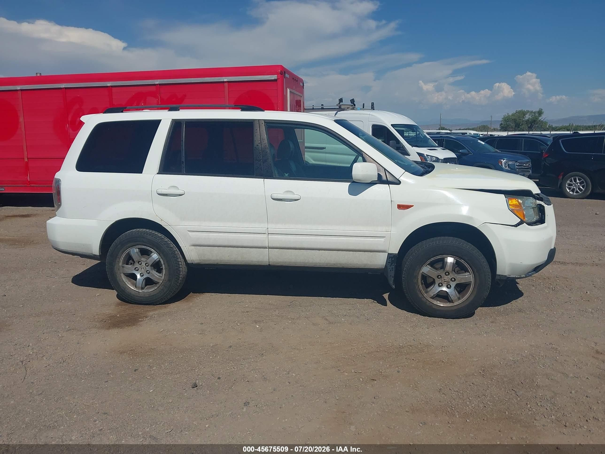 2008 Honda Pilot Ex-l White vin: 5FNYF18588B030190