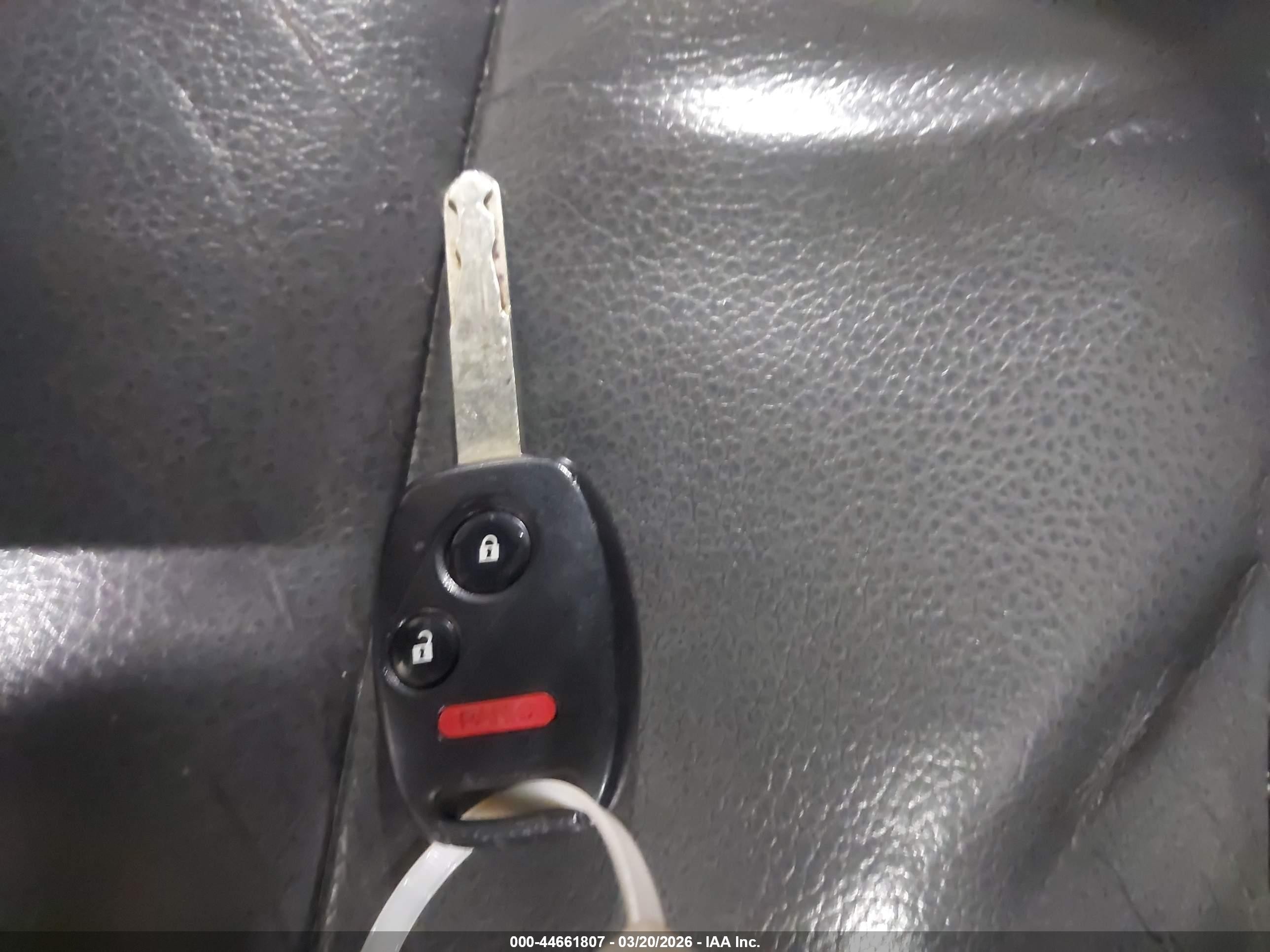 2008 Honda Pilot Ex-l Серебряный vin: 5FNYF18588B039164