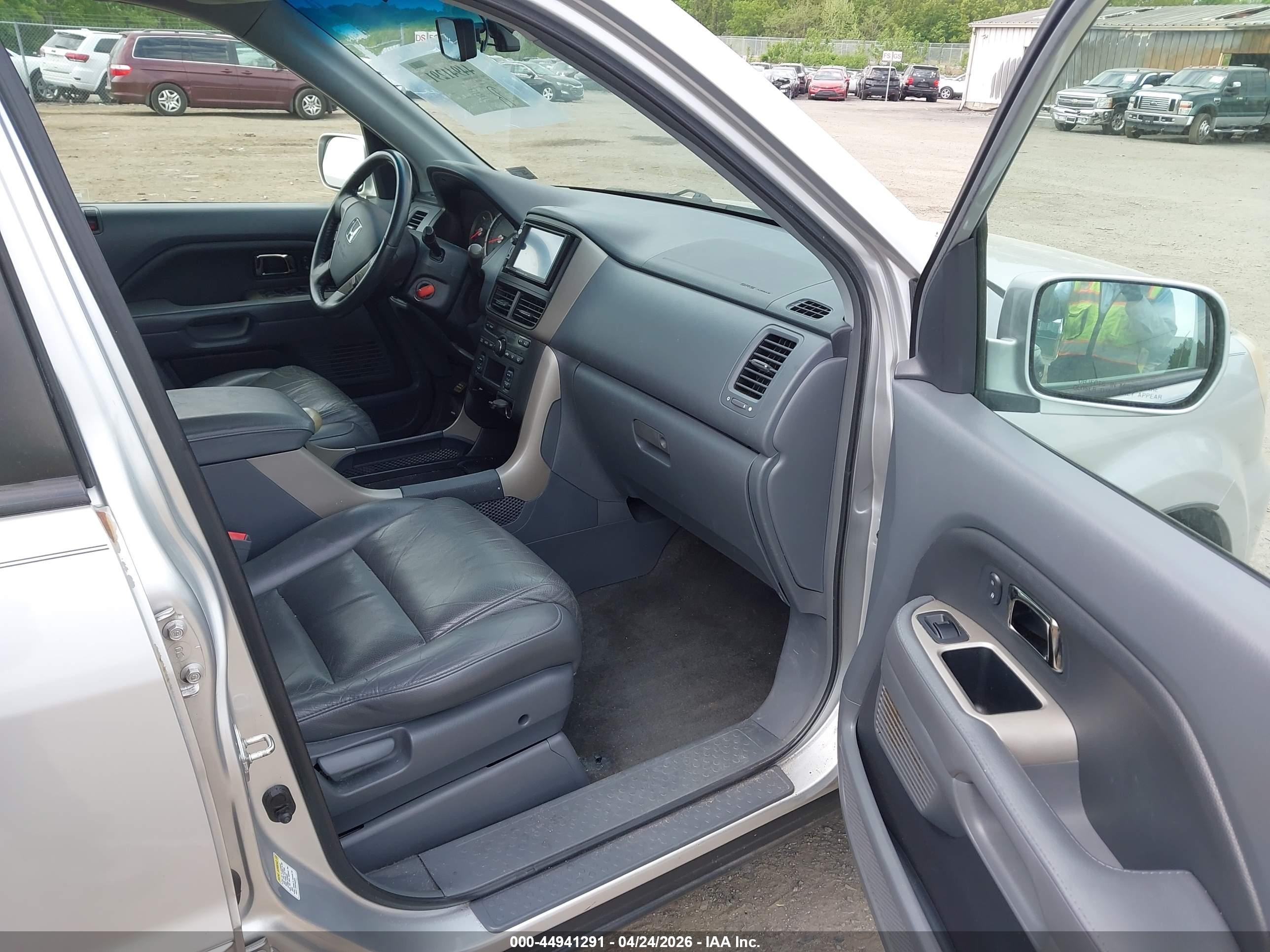 2007 Honda Pilot Ex-l Silver vin: 5FNYF18597B006401