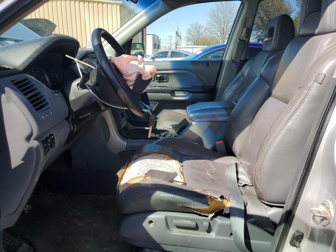 2005 Honda Pilot Exl Silver vin: 5FNYF185X5B047701