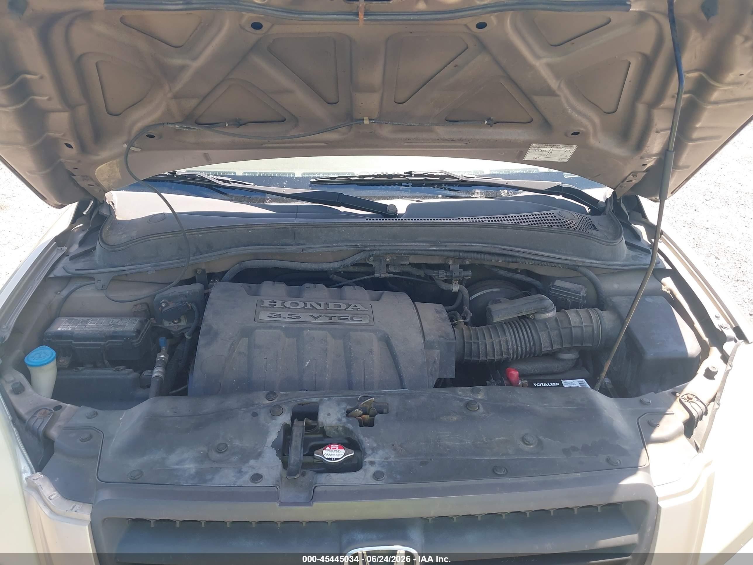 2005 Honda Pilot Ex-l Gold vin: 5FNYF185X5B063784