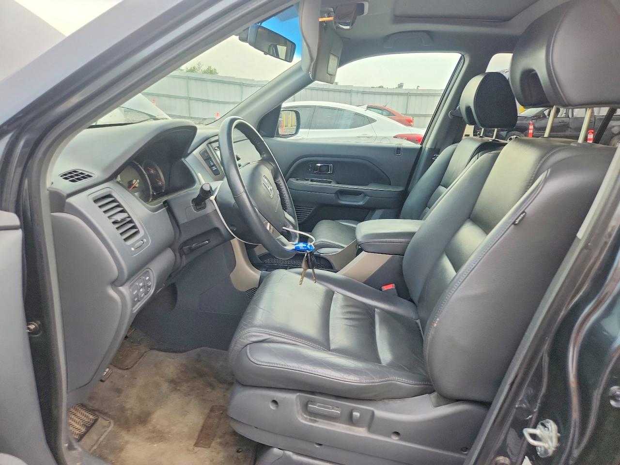 2006 Honda Pilot Ex Gray vin: 5FNYF185X6B018961