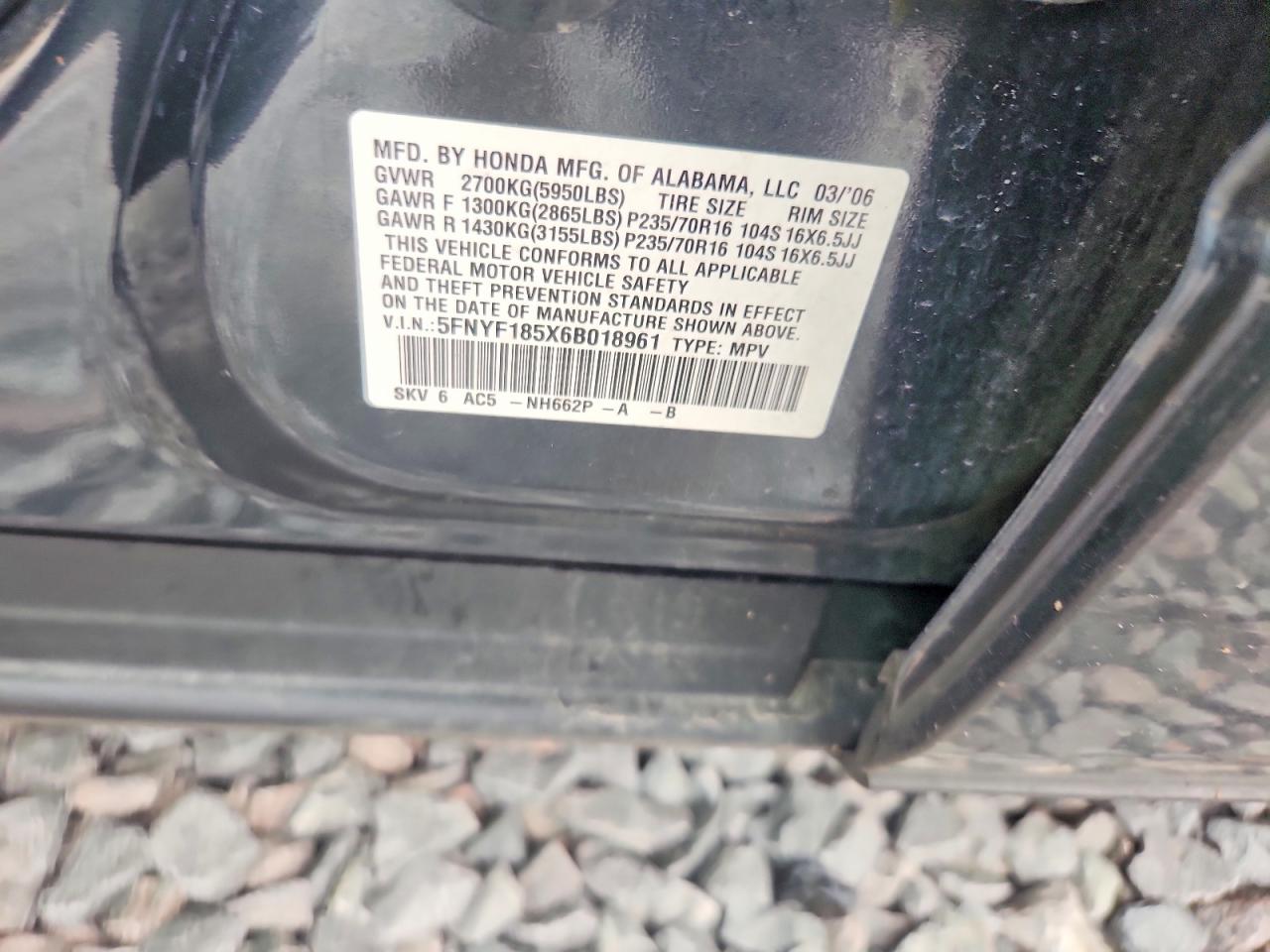 2006 Honda Pilot Ex Gray vin: 5FNYF185X6B018961