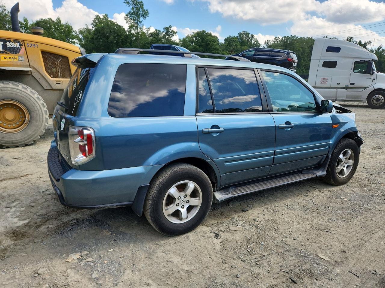 2006 Hond Pilot Blue vin: 5FNYF18606B026267