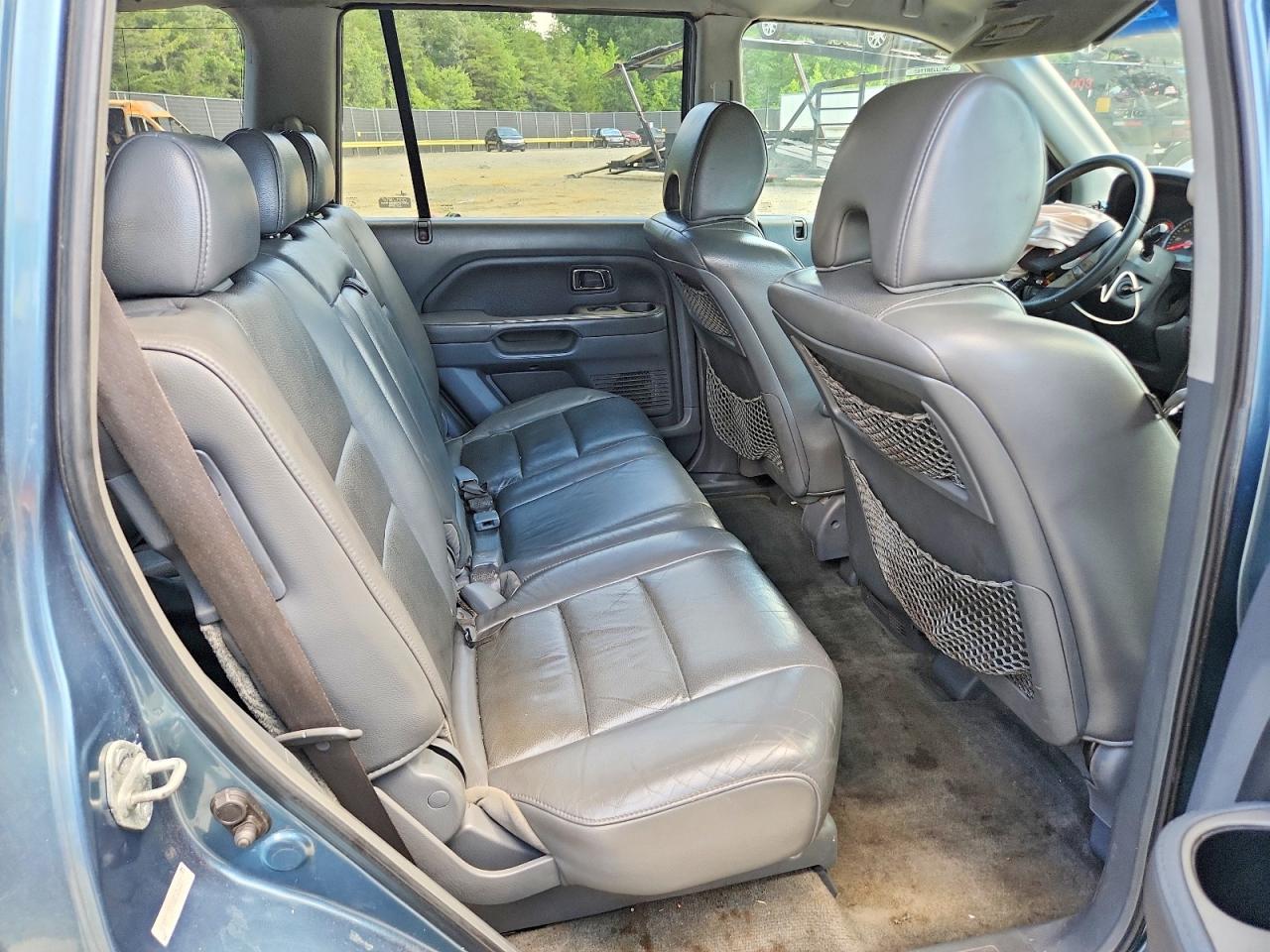 2006 Hond Pilot Blue vin: 5FNYF18606B026267