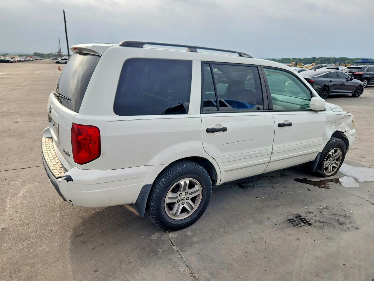 2005 Honda Pilot Exl White vin: 5FNYF18625B027645