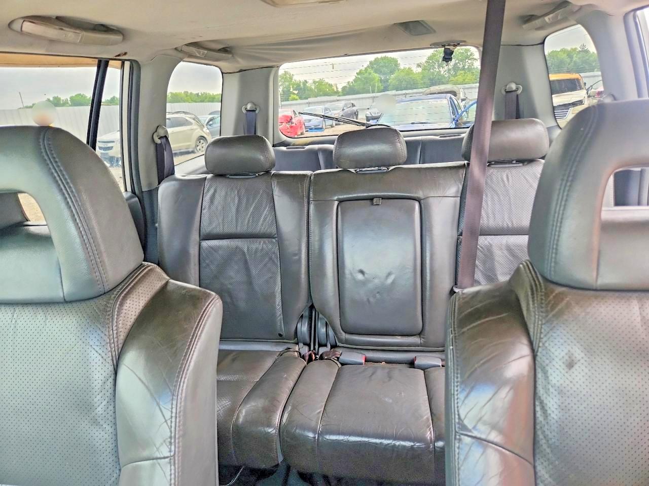 2005 Honda Pilot Exl Silver vin: 5FNYF18625B041657
