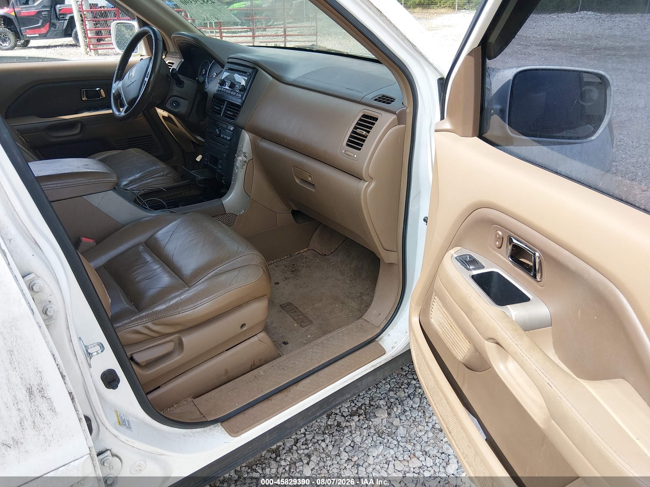 2008 Honda Pilot Ex-l White vin: 5FNYF18638B009286