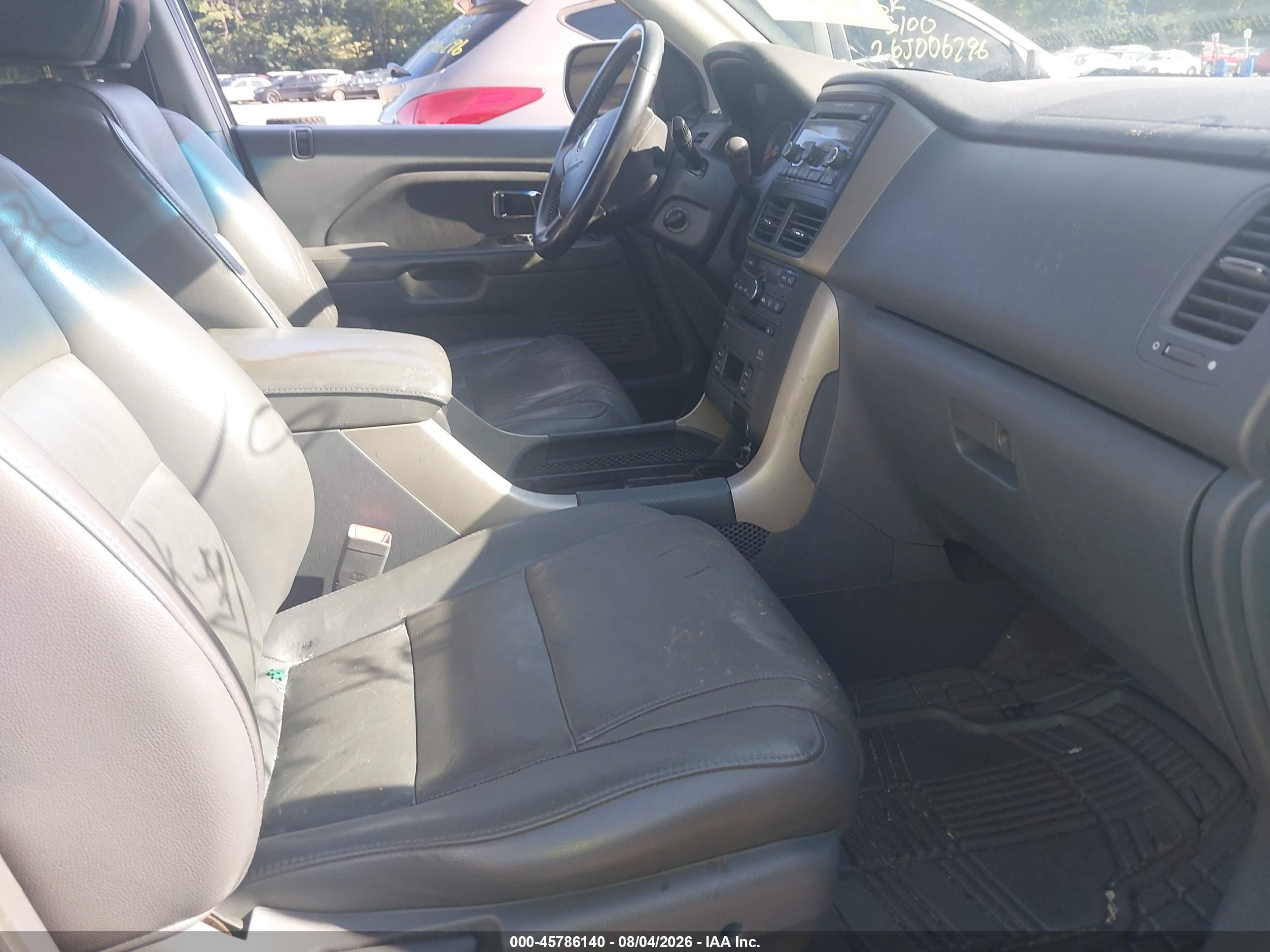 2006 Honda Pilot Ex-l Silver vin: 5FNYF18646B007611
